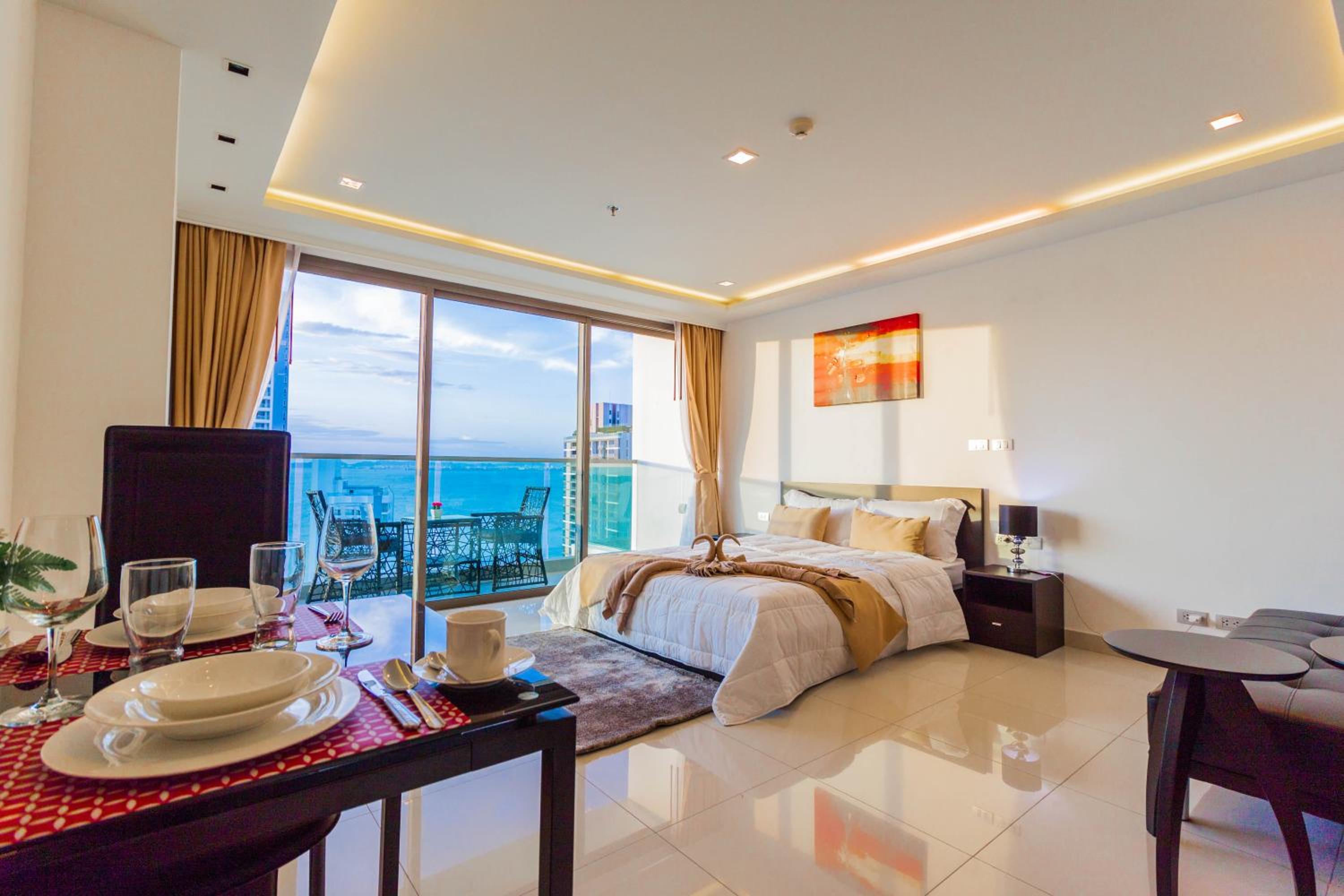 Wongamat Tower by Pattaya Sunny Rentals