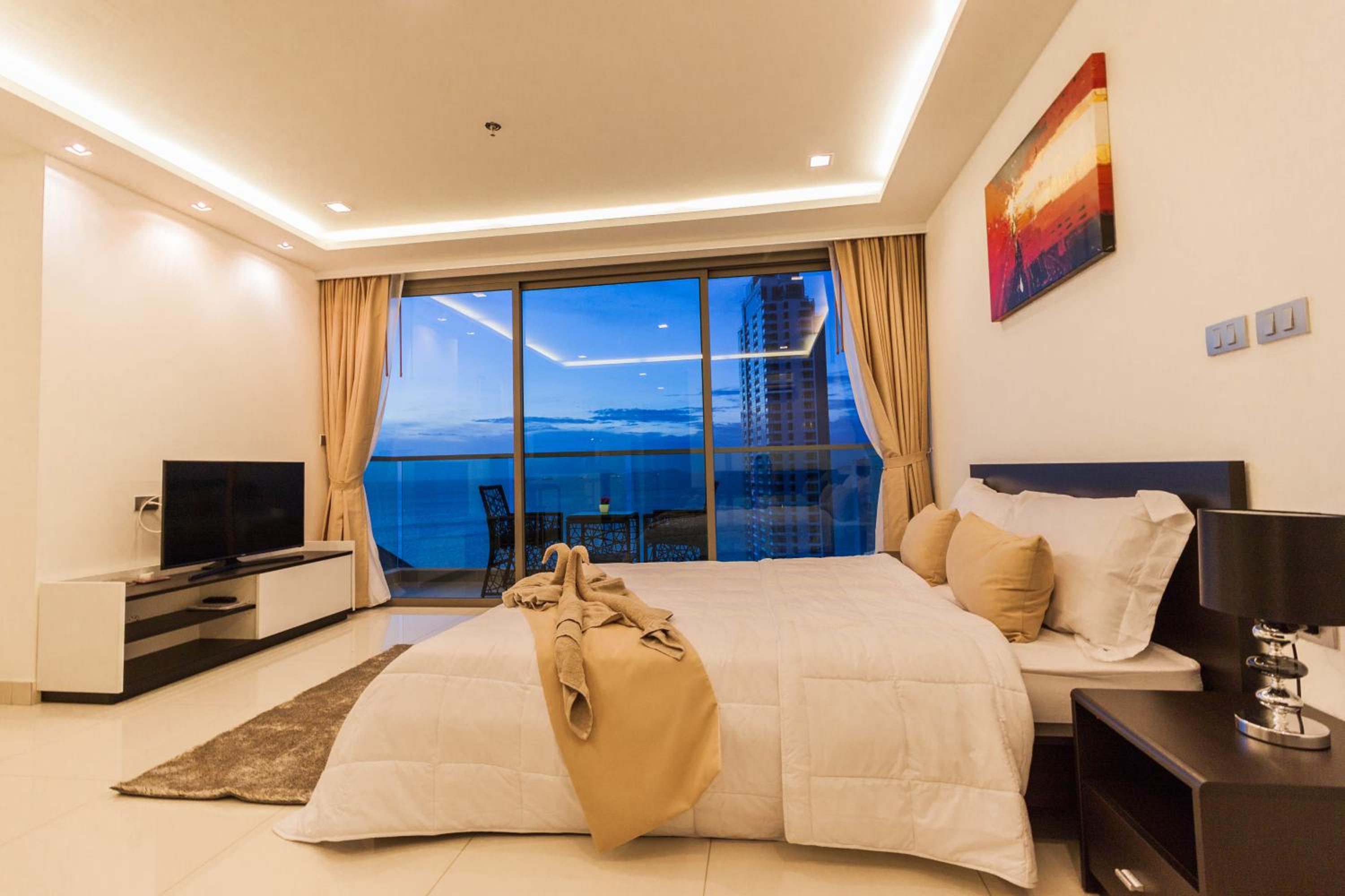 Wongamat Tower by Pattaya Sunny Rentals