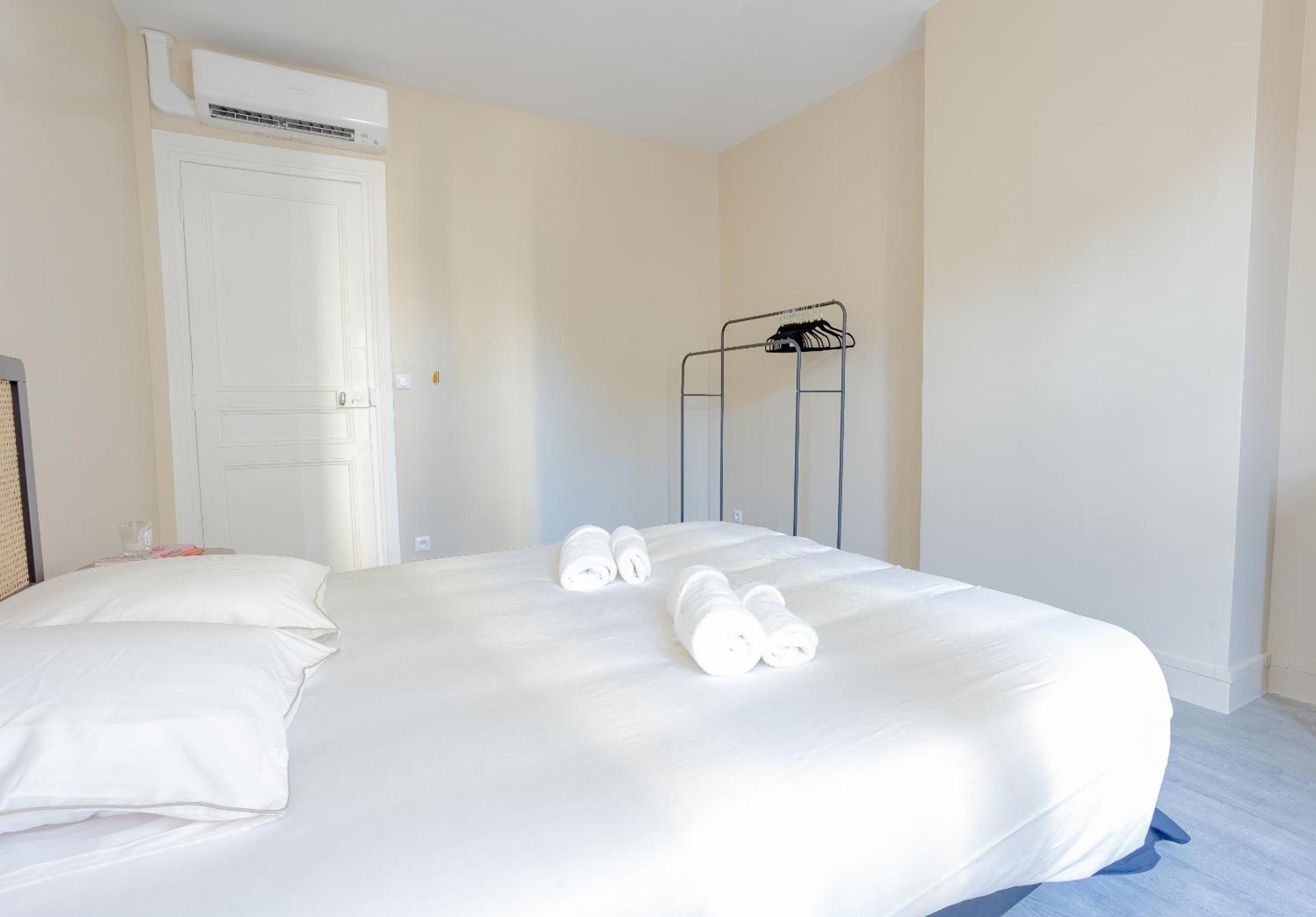 1 Chambre rue du 14 juillet