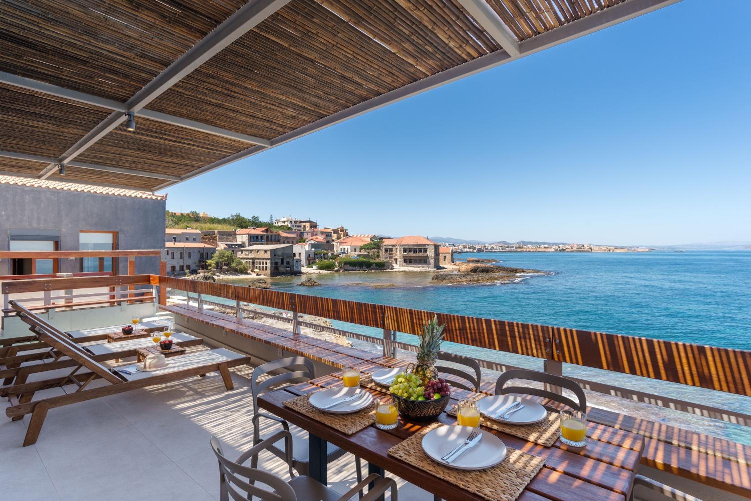 Kormoranos-Hydrobates Waterfront Villa