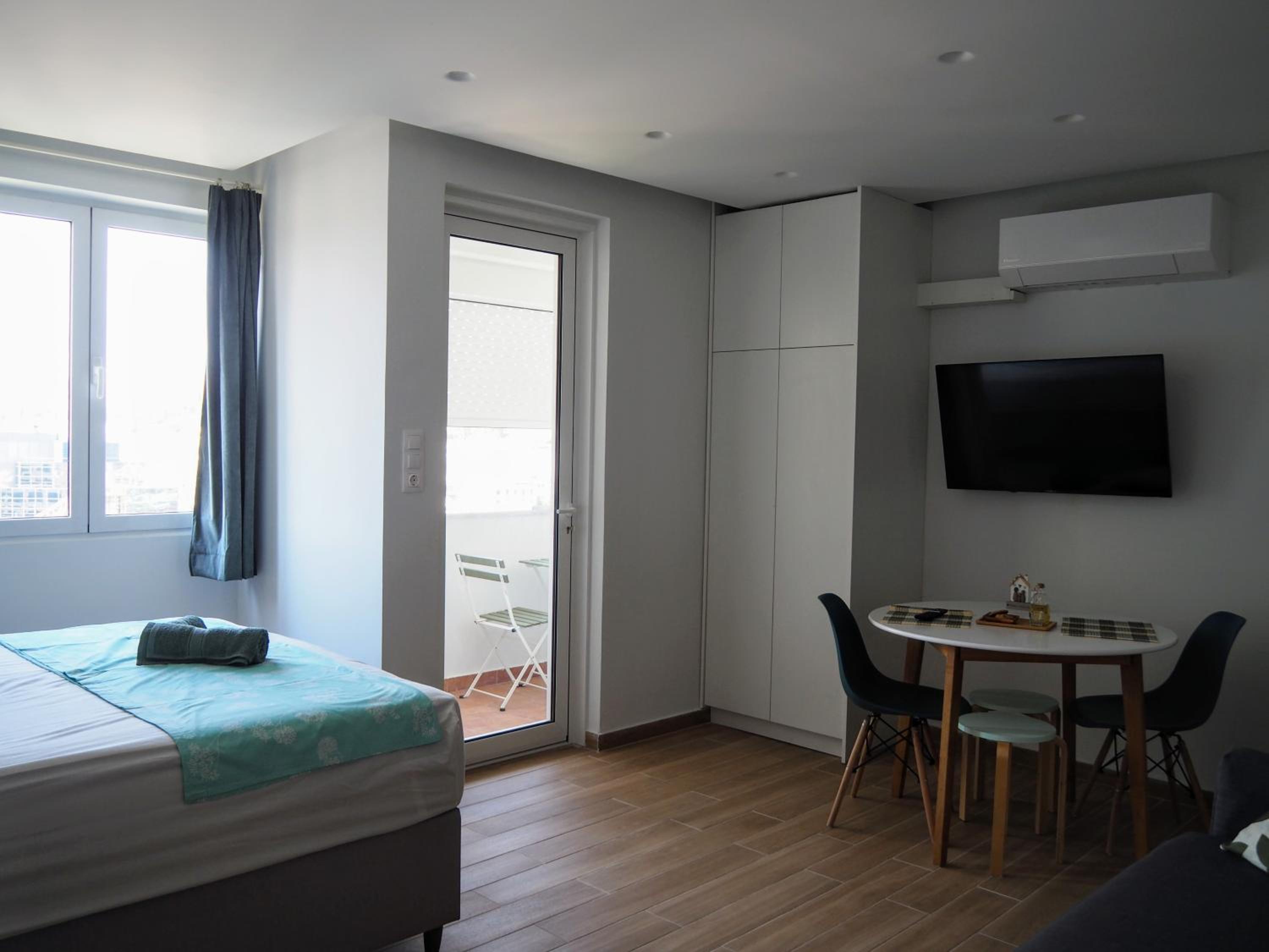Athens Pearl