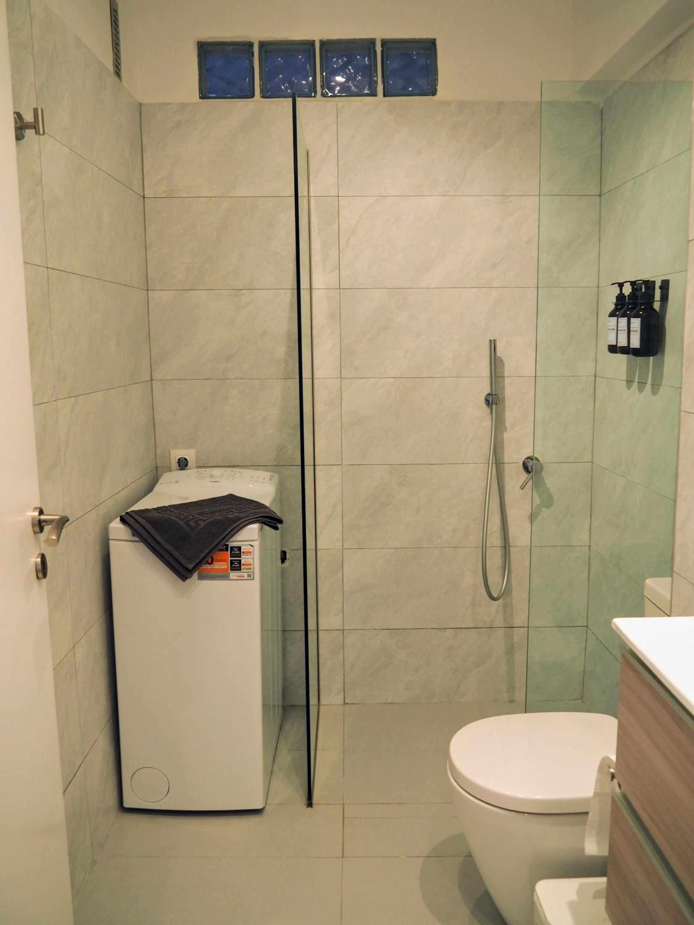 Athens Pearl