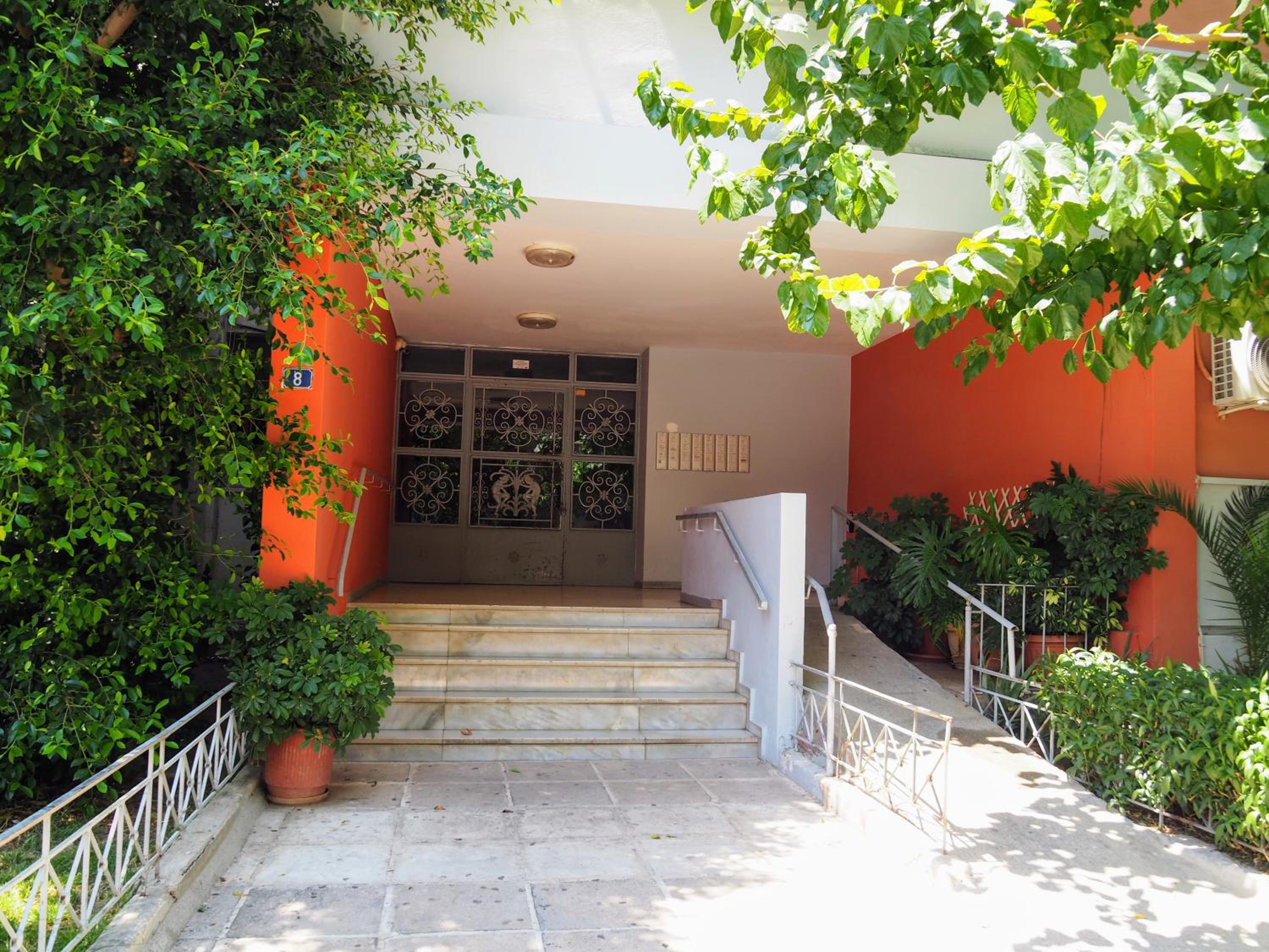 Athens Pearl