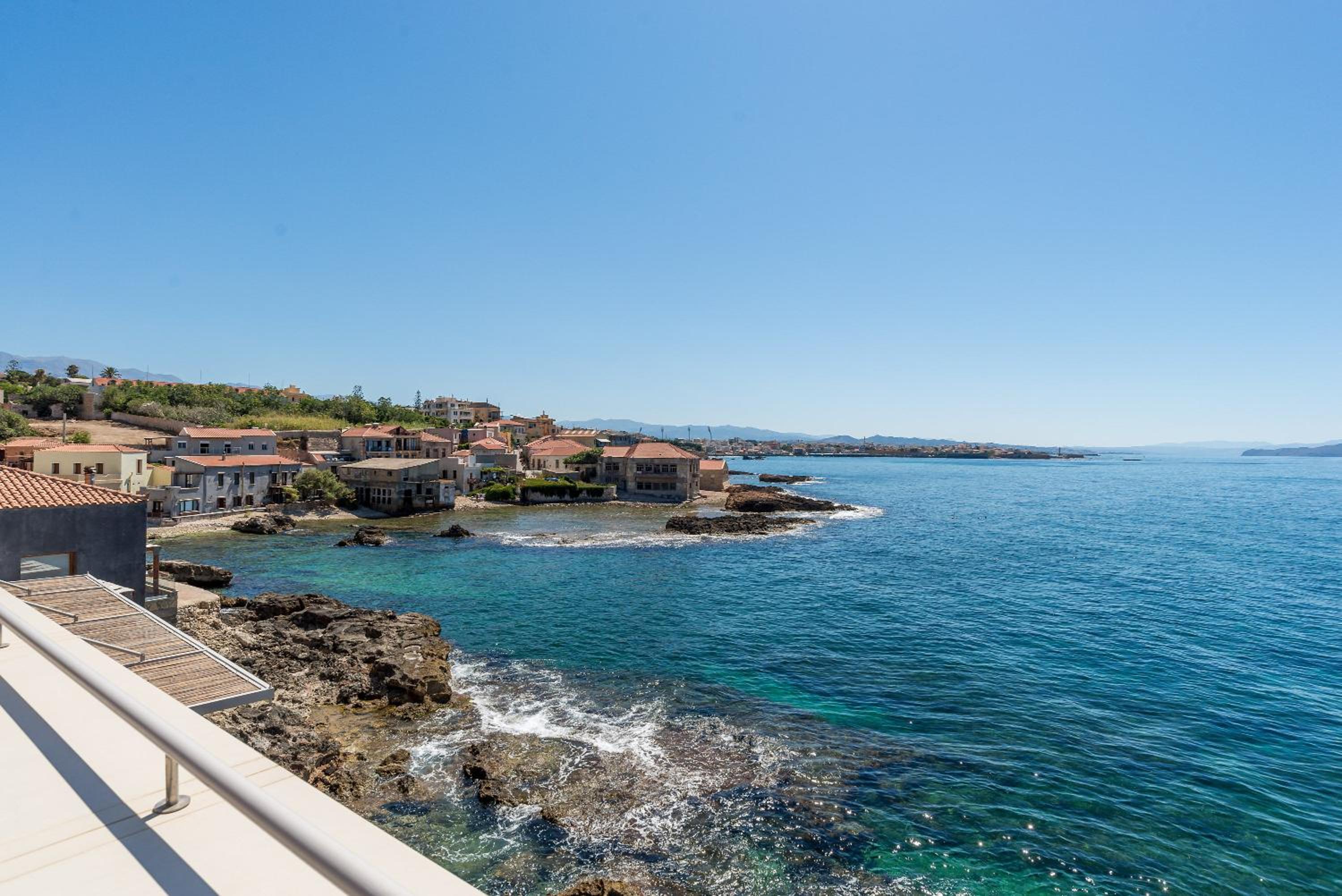 Kormoranos-Hydrobates Waterfront Villa