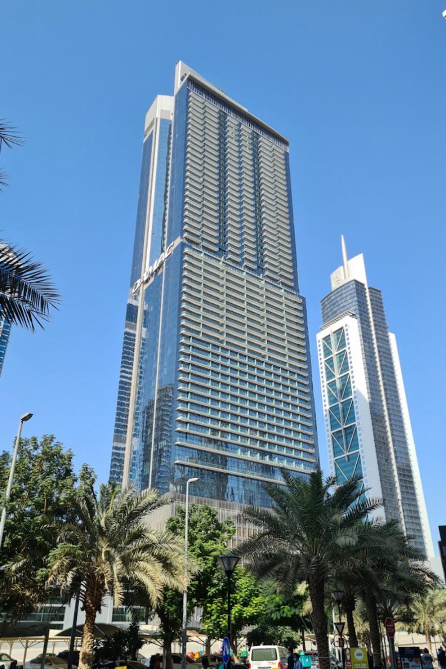 Luxury 58th Floor Seaview 2BR - Paramount Midtown - 6 Guests - 64F Pool Access & Burj View