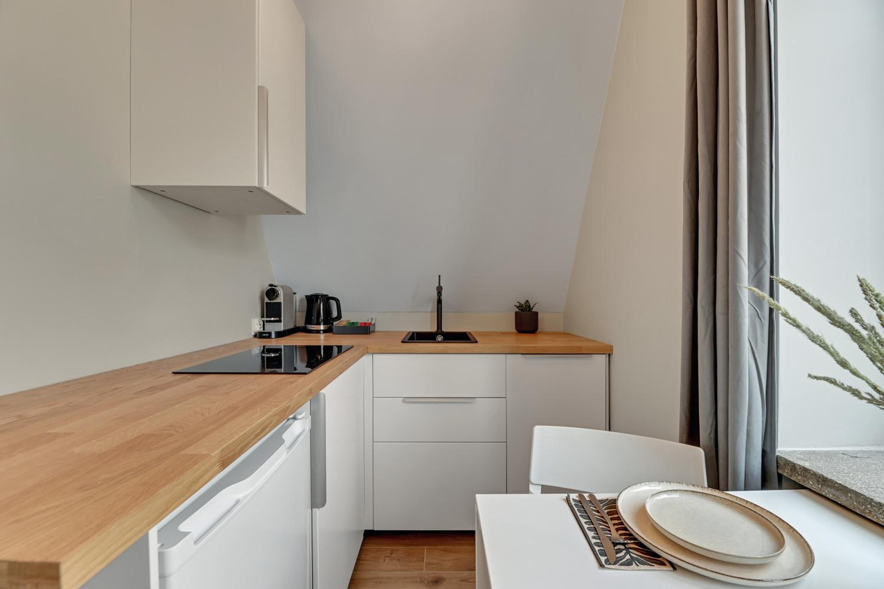 Old Town Świętojańska Boutique Stay by Downtown Apartments