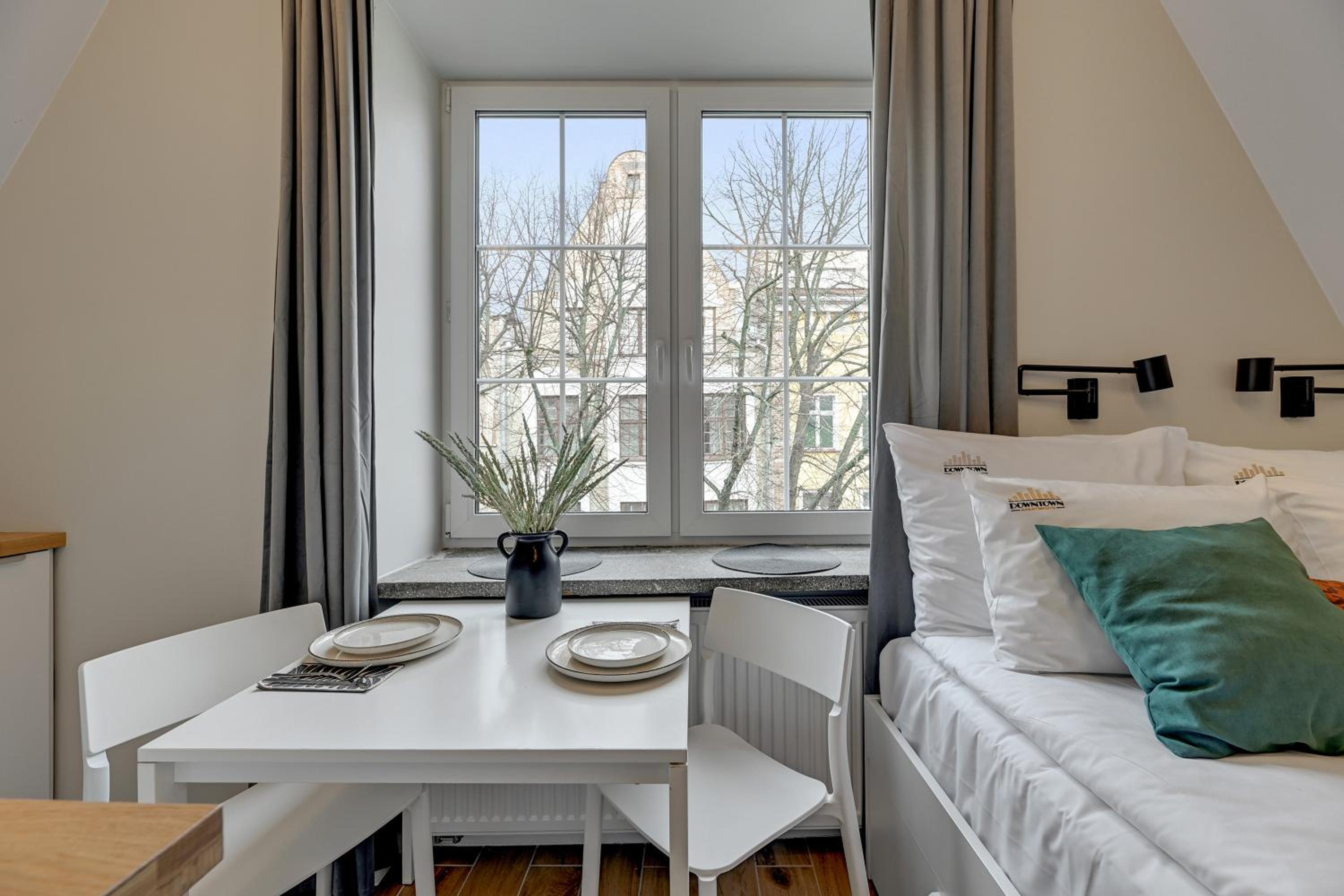 Old Town Świętojańska Boutique Stay by Downtown Apartments