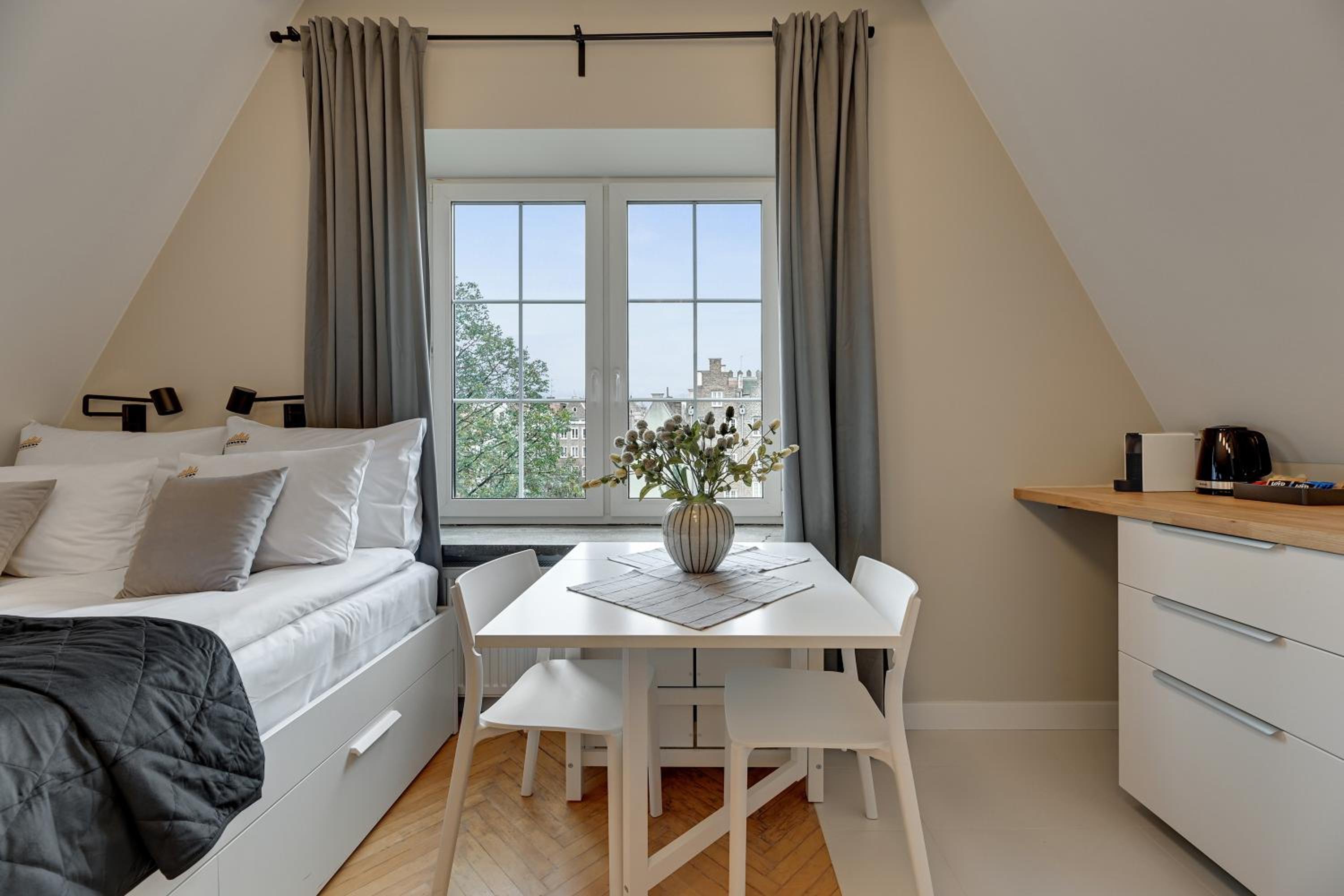 Old Town Świętojańska Boutique Stay by Downtown Apartments