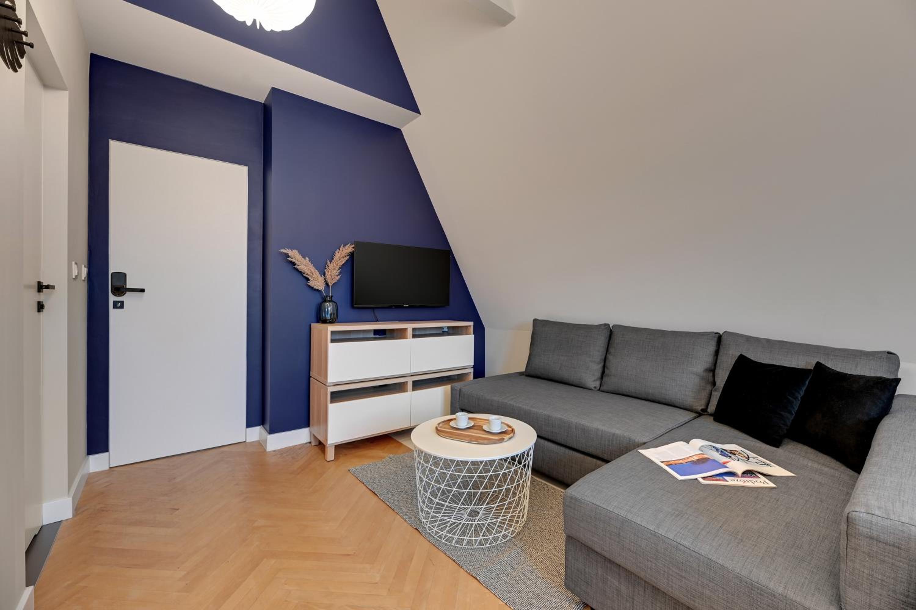 Old Town Świętojańska Boutique Stay by Downtown Apartments