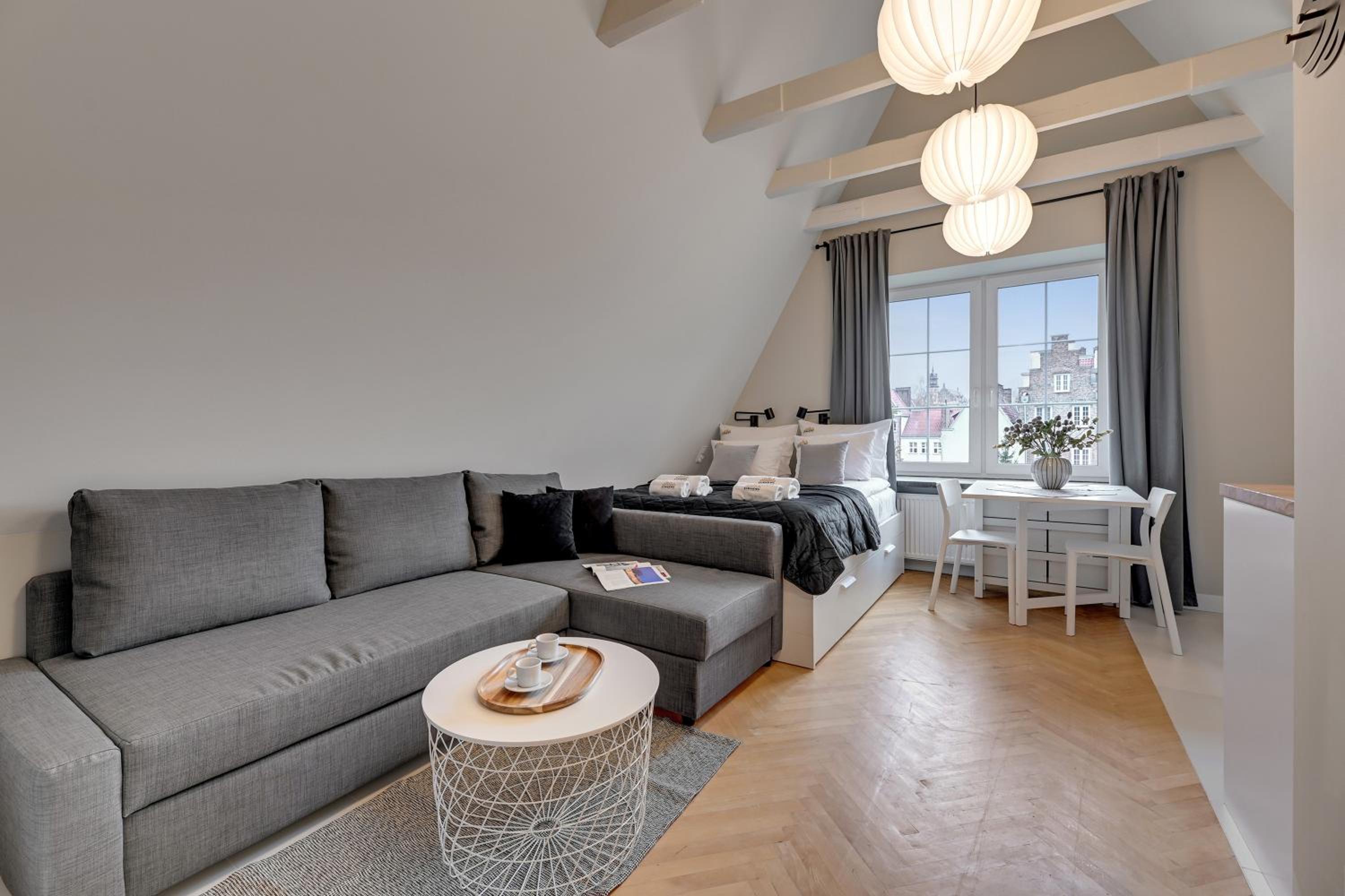 Old Town Świętojańska Boutique Stay by Downtown Apartments