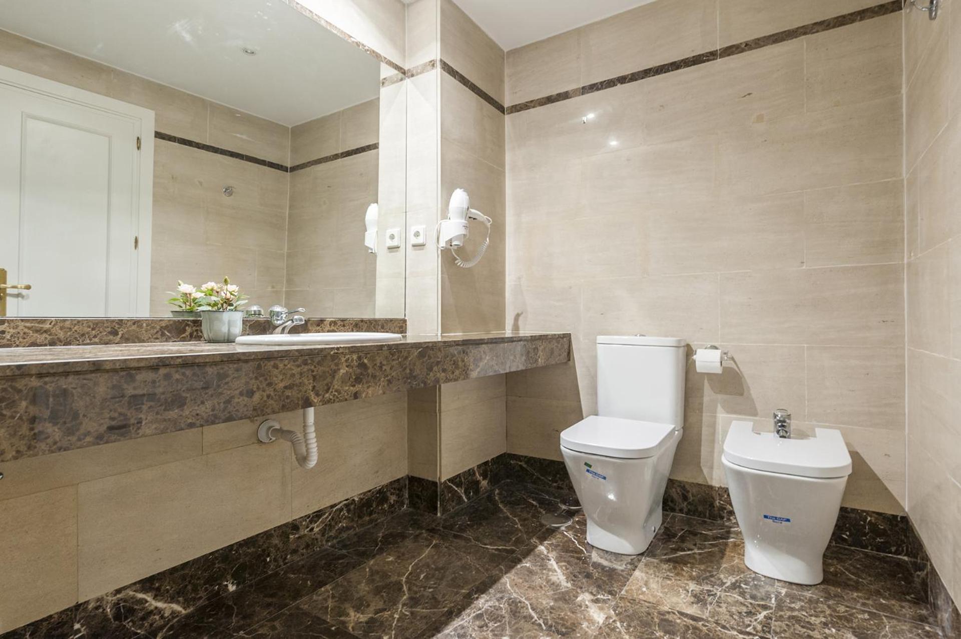 AH- Maravilloso apartamento junto a Plaza de España