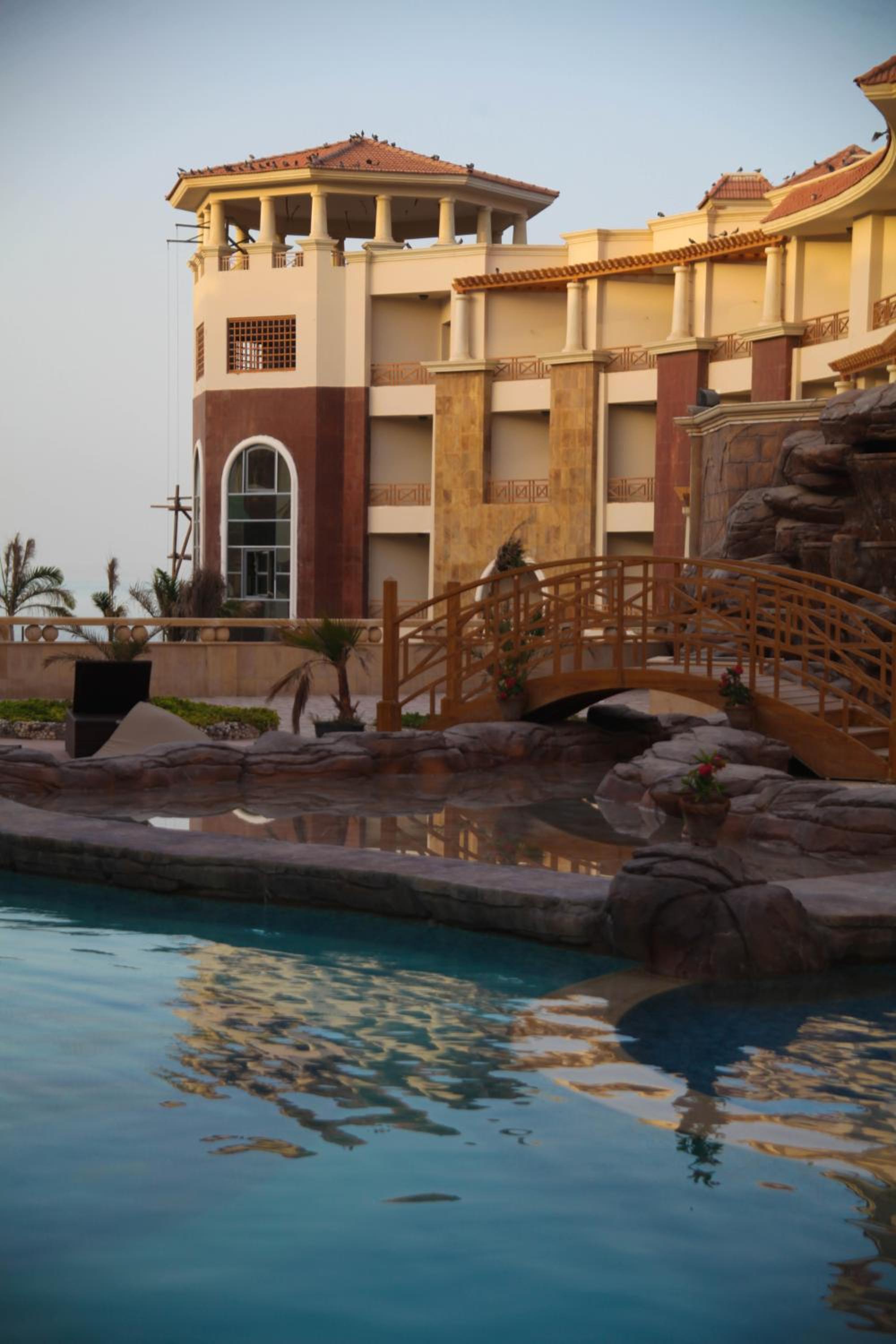 Royal Beach Serviced Apartments