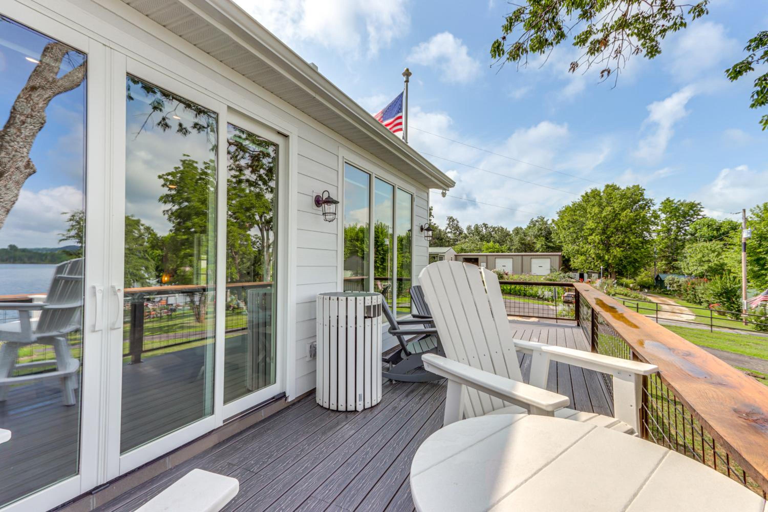 LaRue Rendezvous Luxe Stay at Historic Site