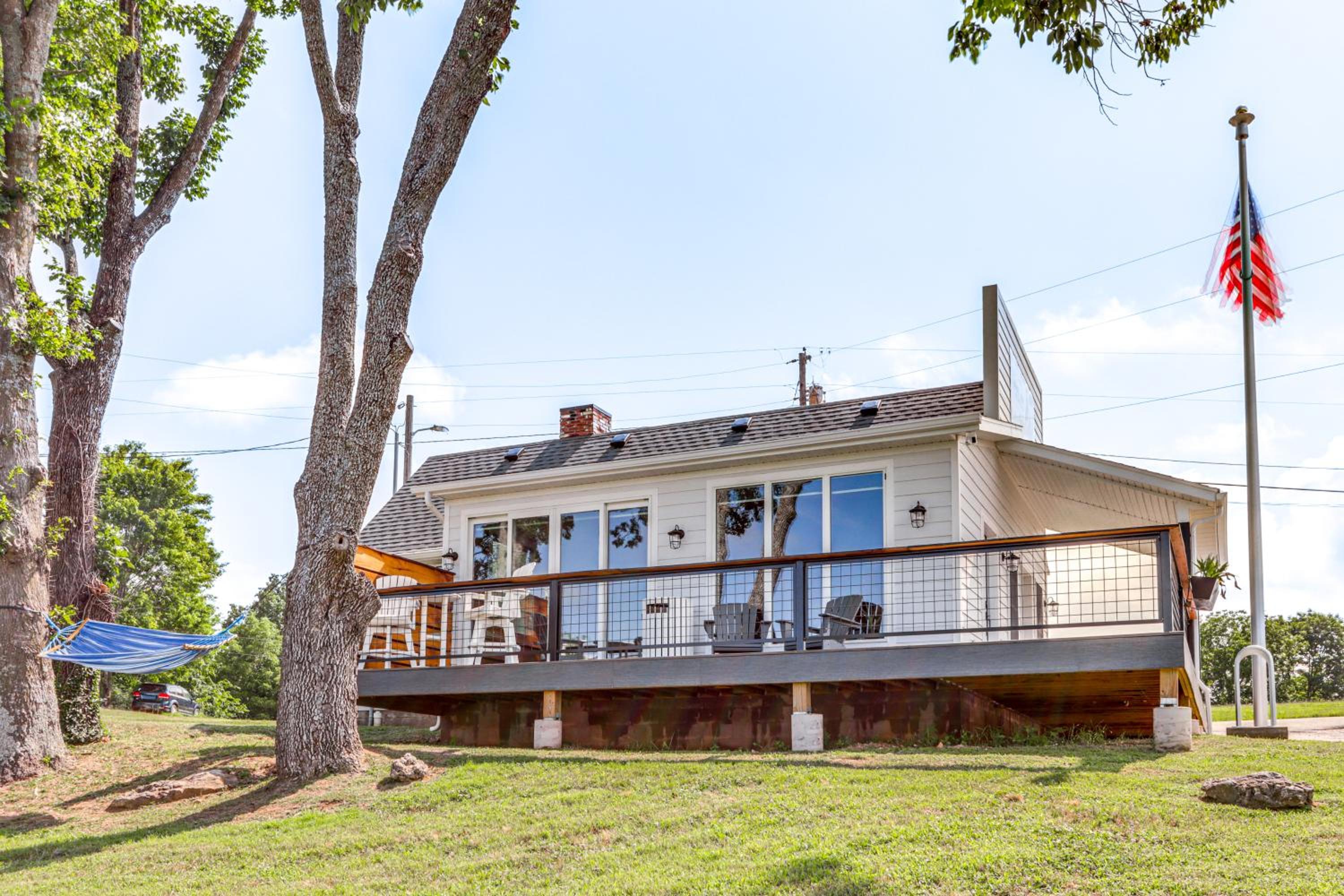 LaRue Rendezvous Luxe Stay at Historic Site
