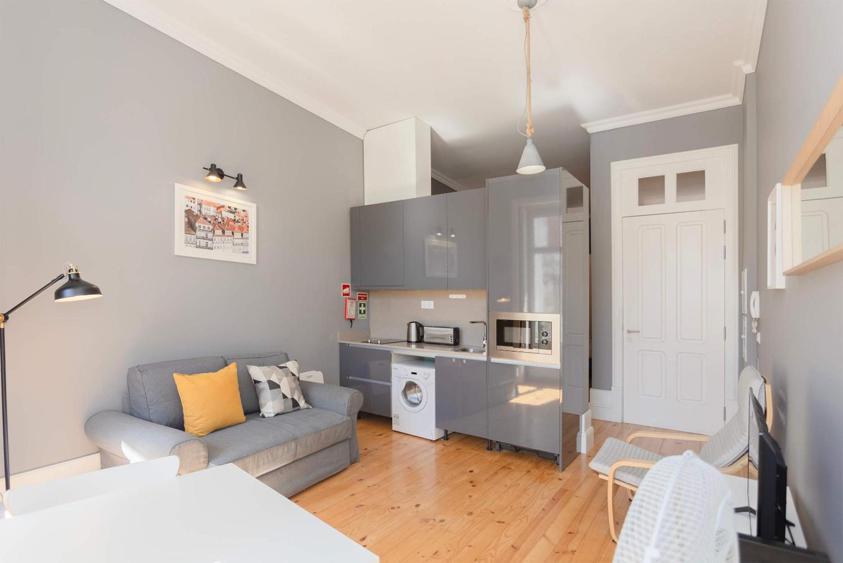Liiiving in Porto - Silver Light Apartment view 5