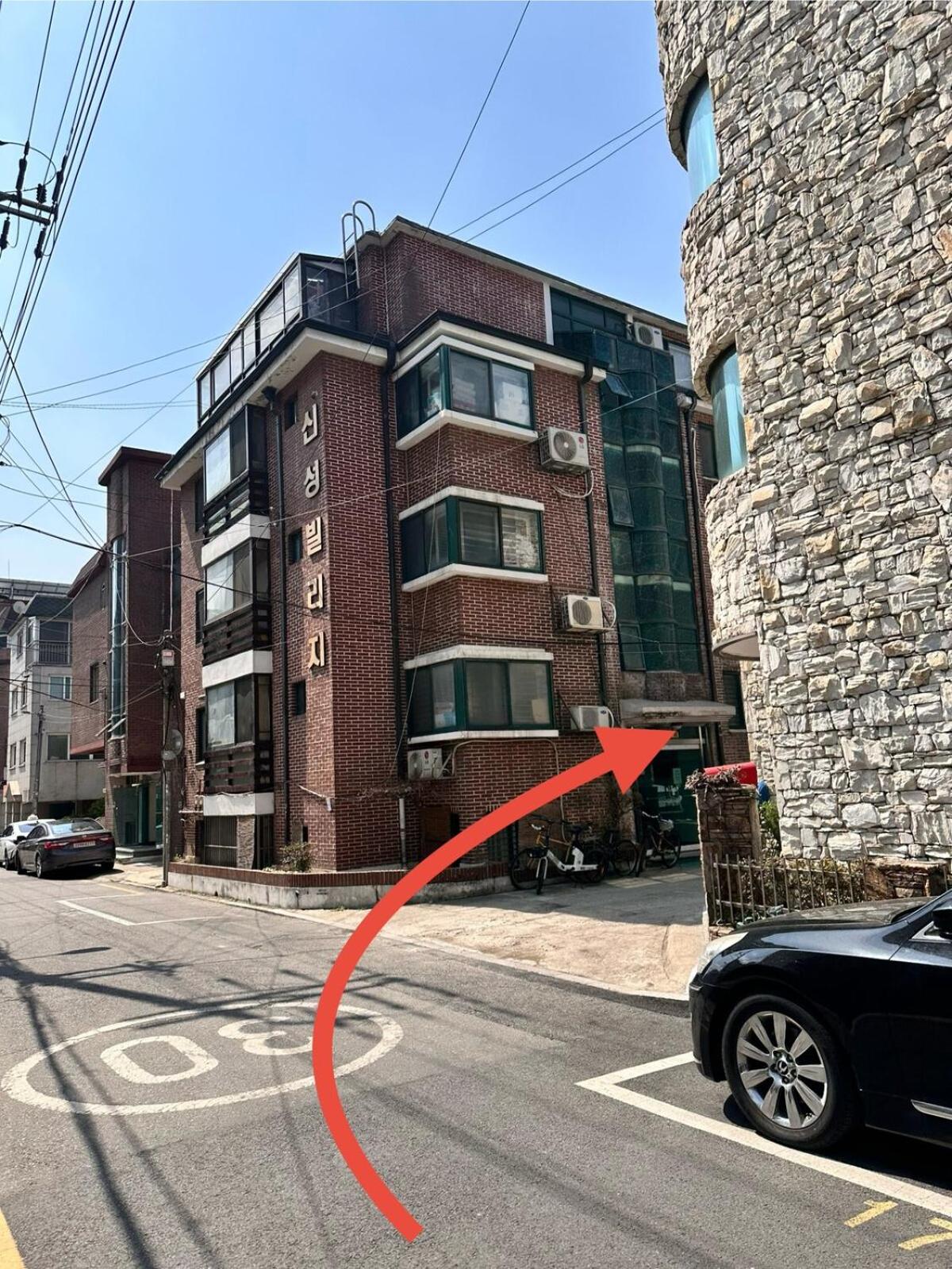 HAPPY STAY in seoul near kspo dome, #LotteTower #FreeParking #7NightsAirportPickup #GroupStay #DDP #Jongno #6PeopleAccommodation #8MinFromDunchonStation
