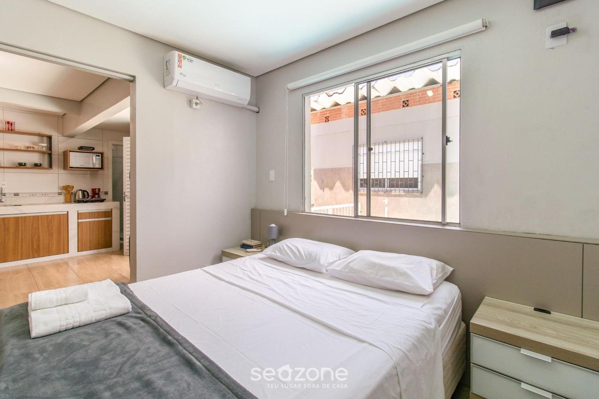 Modern Studio in Condominium with Pool in Floripa - ASK
