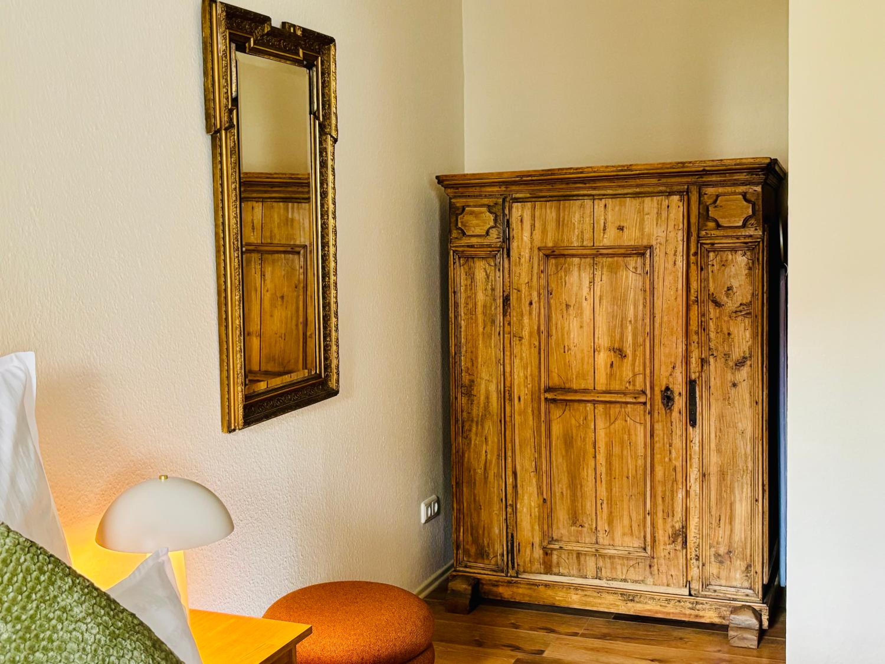 AyCatcherHomes - Chiron Boutique Apt 2BR Old Town Marburg