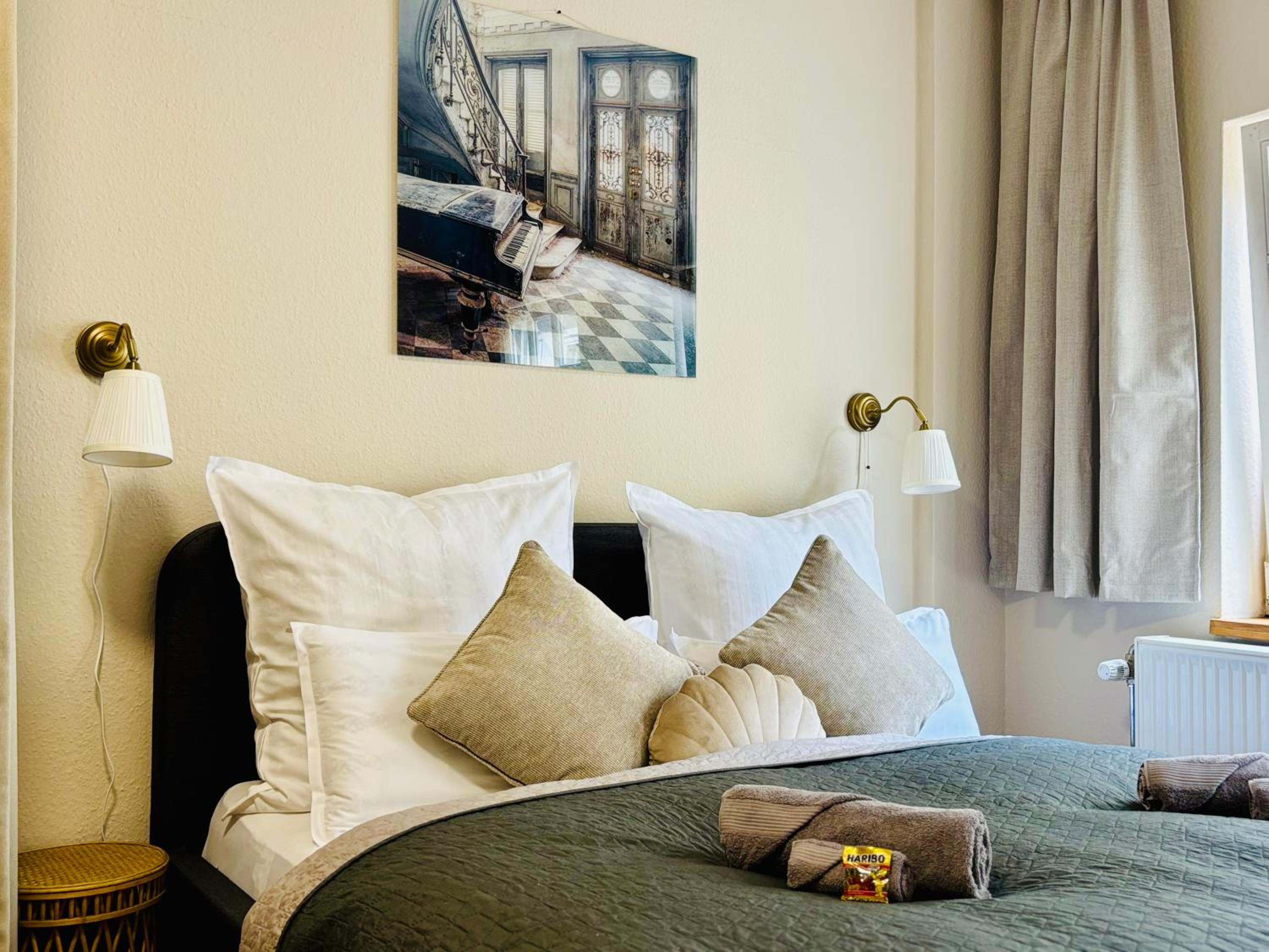 AyCatcherHomes - Chiron Boutique Apt 2BR Old Town Marburg