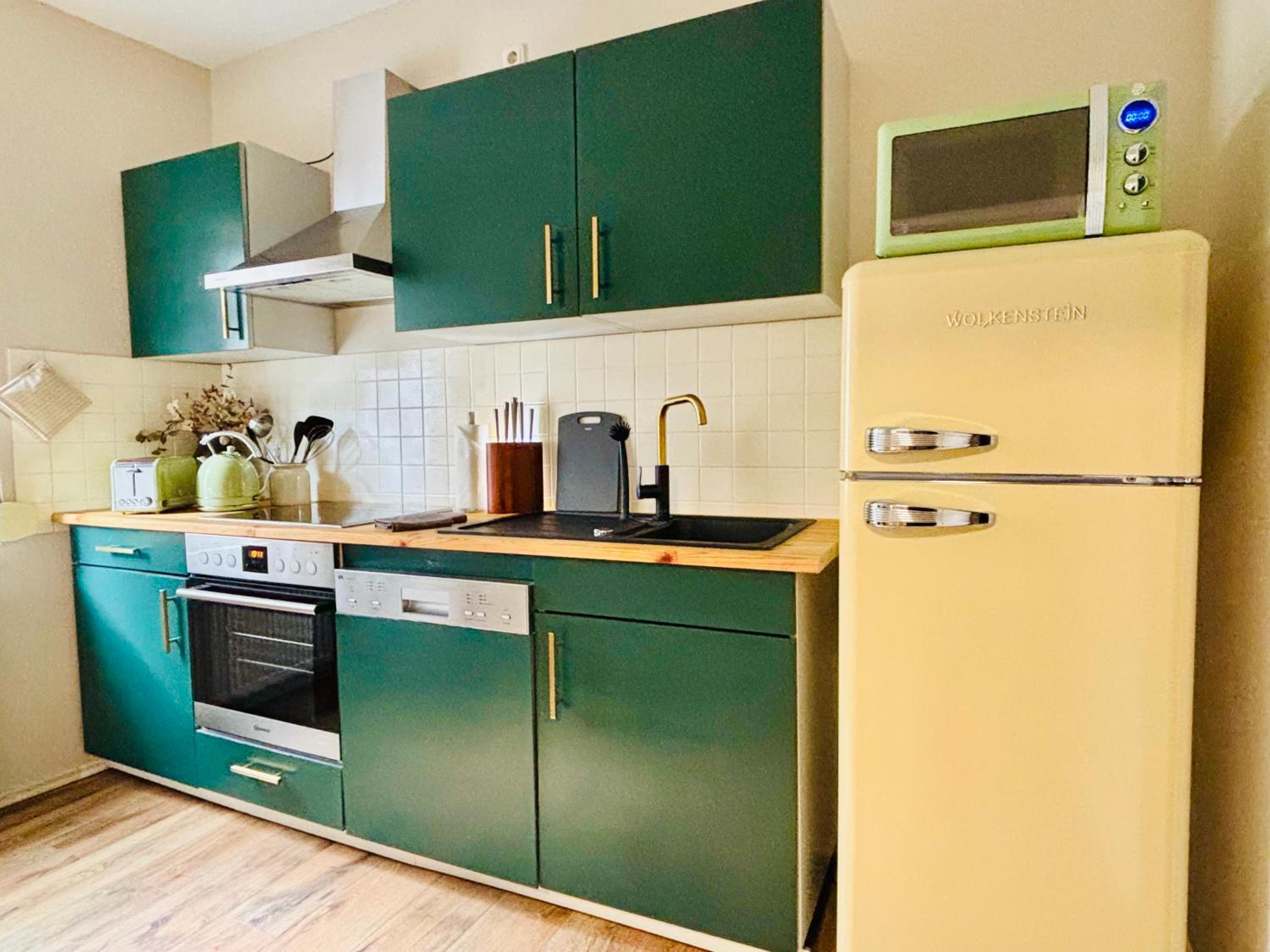 AyCatcherHomes - Chiron Boutique Apt 2BR Old Town Marburg