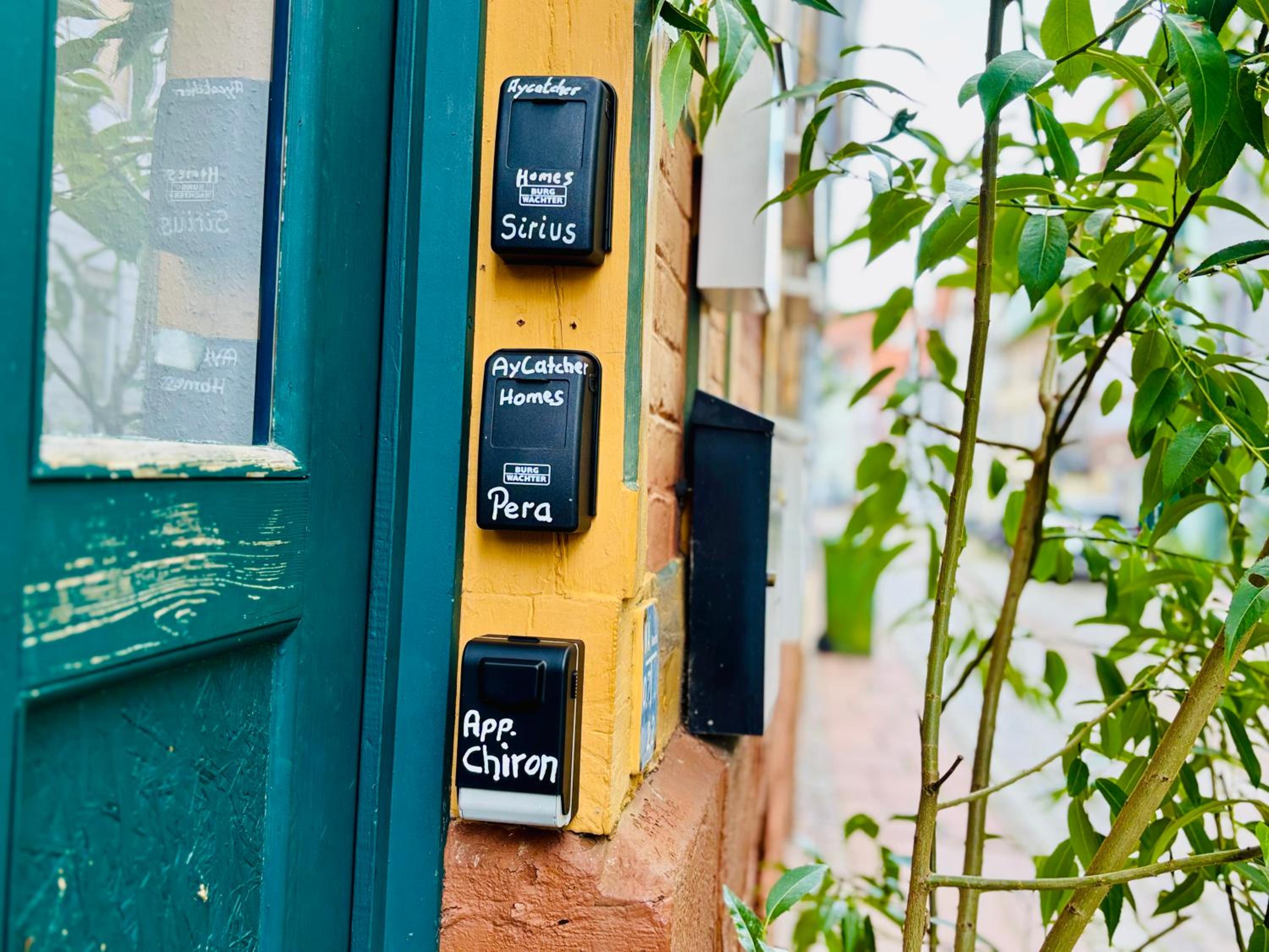 AyCatcherHomes - Chiron Boutique Apt 2BR Old Town Marburg