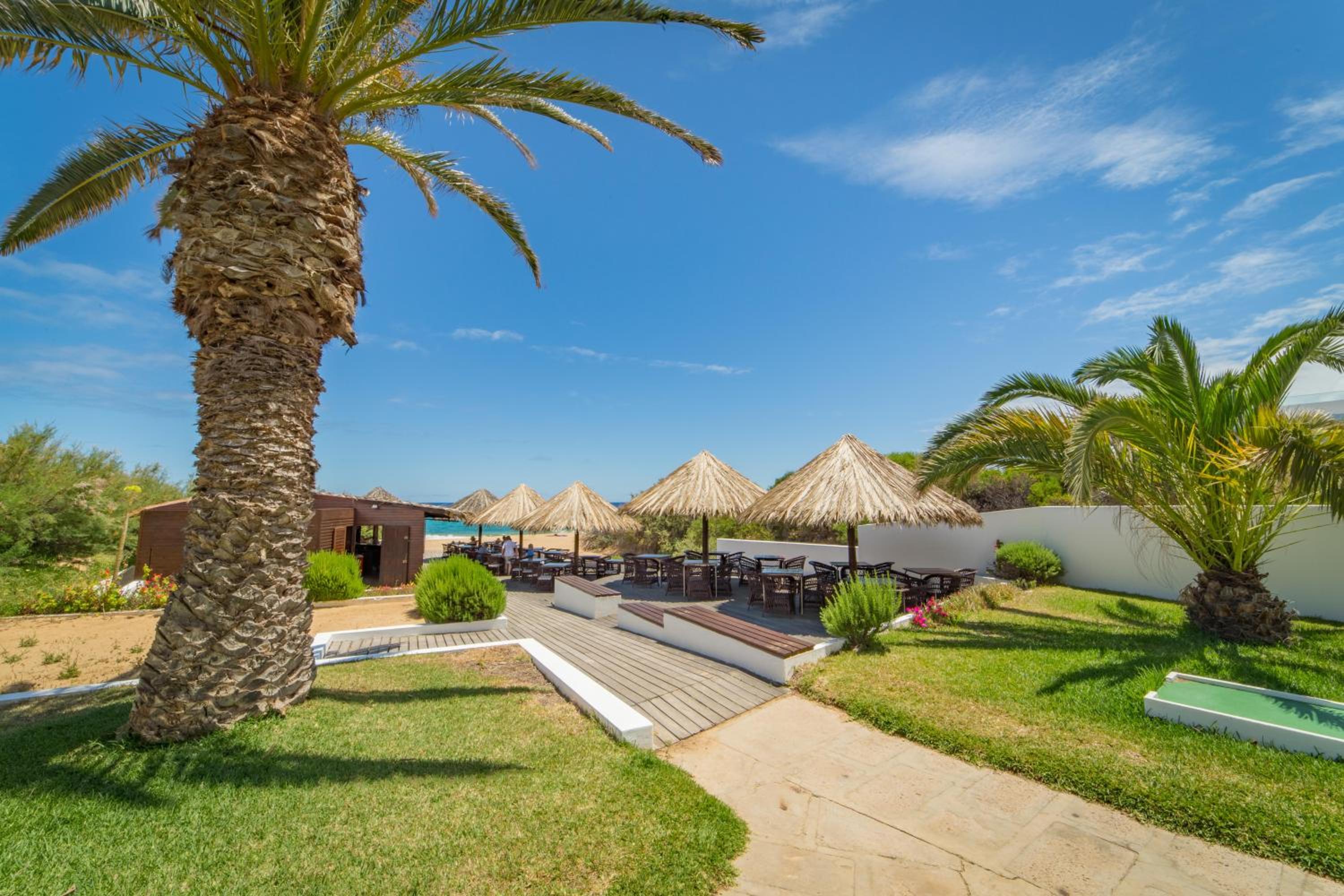 Porto Santo Vacations - Hotel Porto Santo  Spa - Property Image 11
