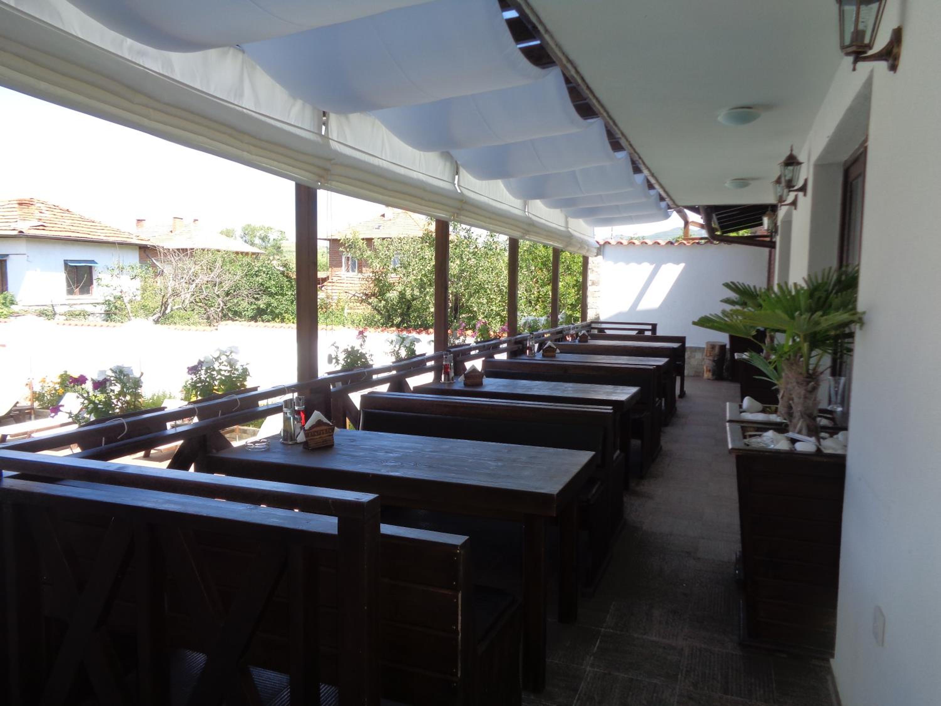 Einstein House & Spa