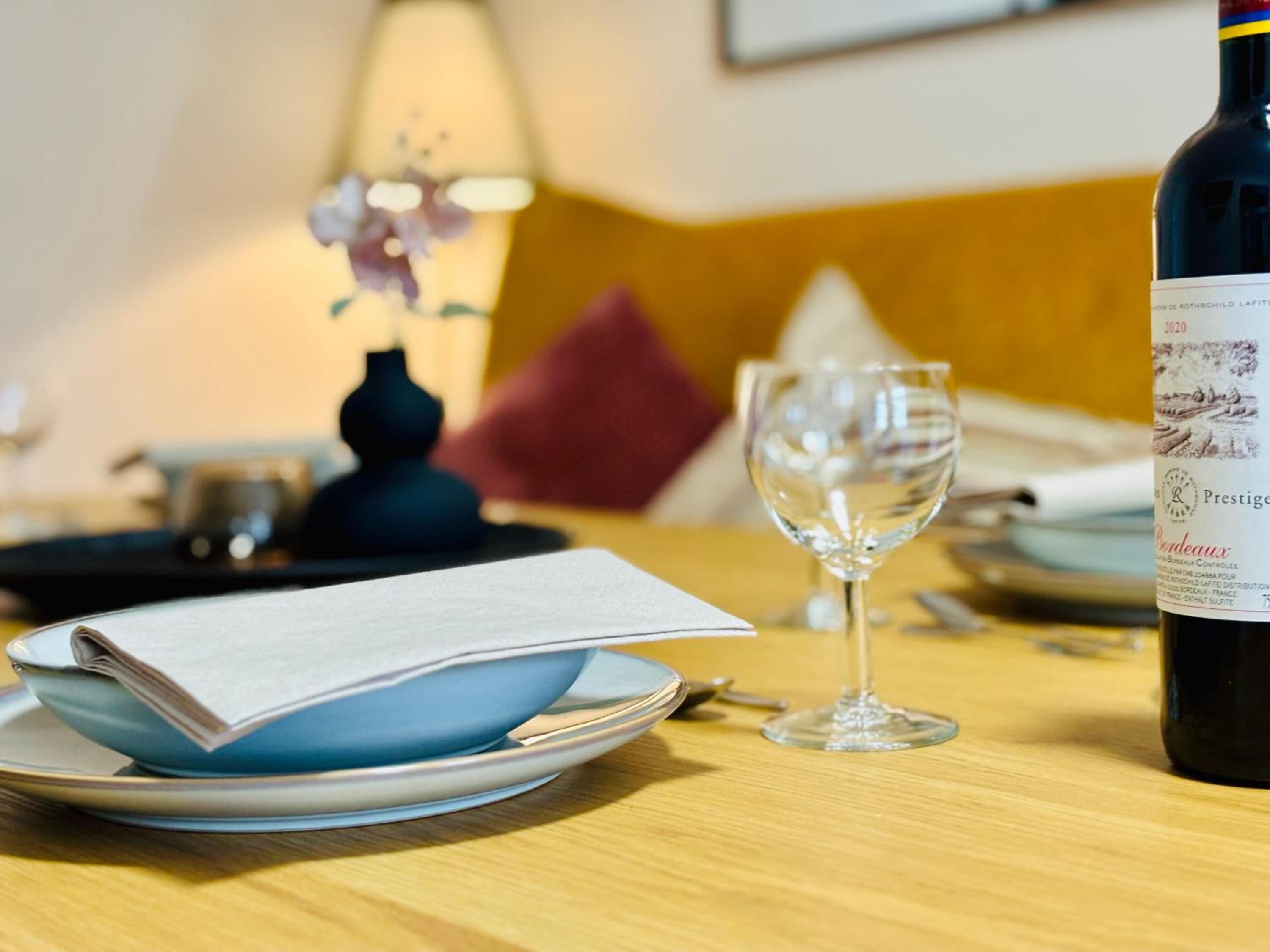AyCatcherHomes - Chiron Boutique Apt 2BR Old Town Marburg