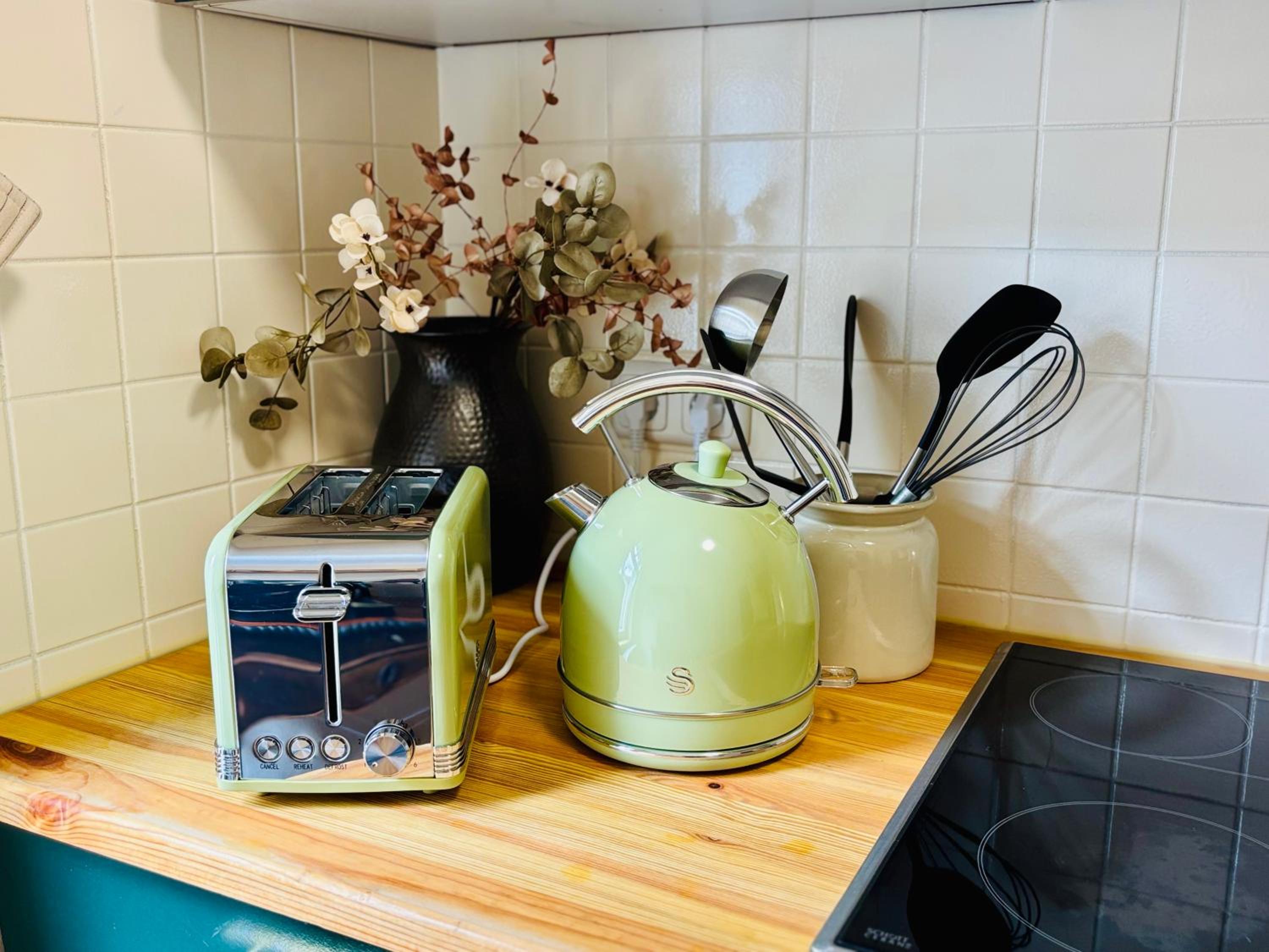 AyCatcherHomes - Chiron Boutique Apt 2BR Old Town Marburg