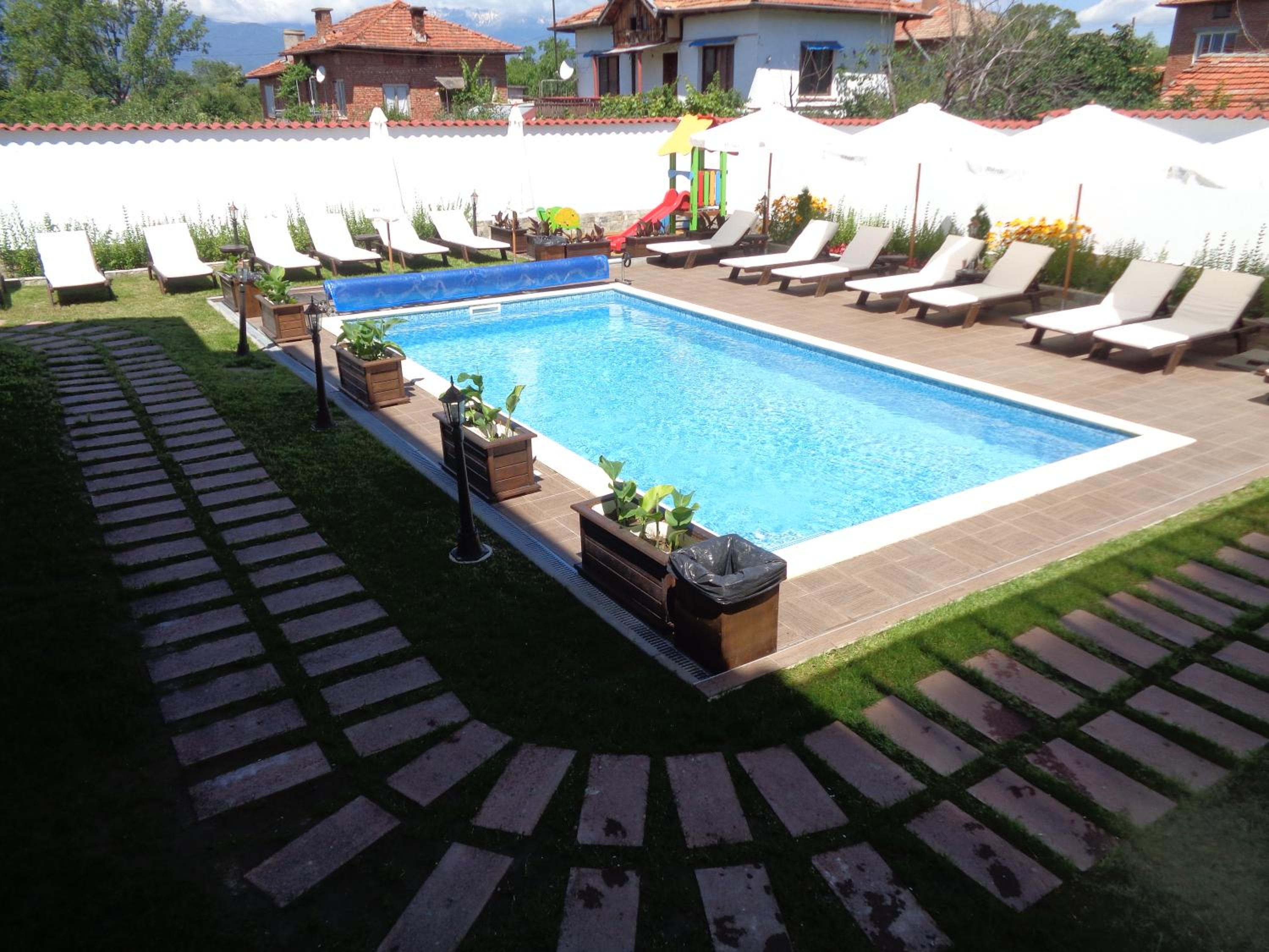 Einstein House & Spa