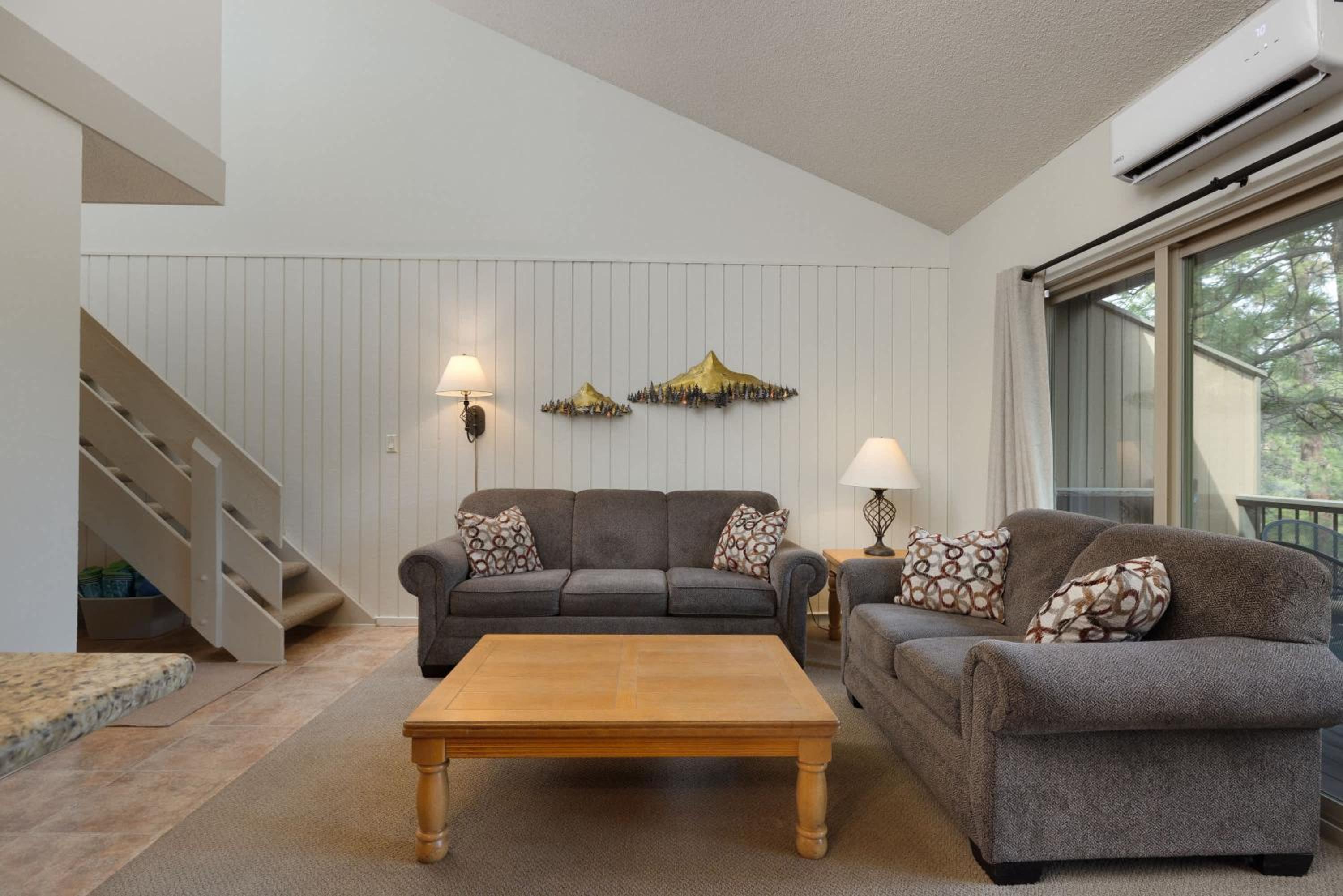 Ponderosa Resort Condo for 6
