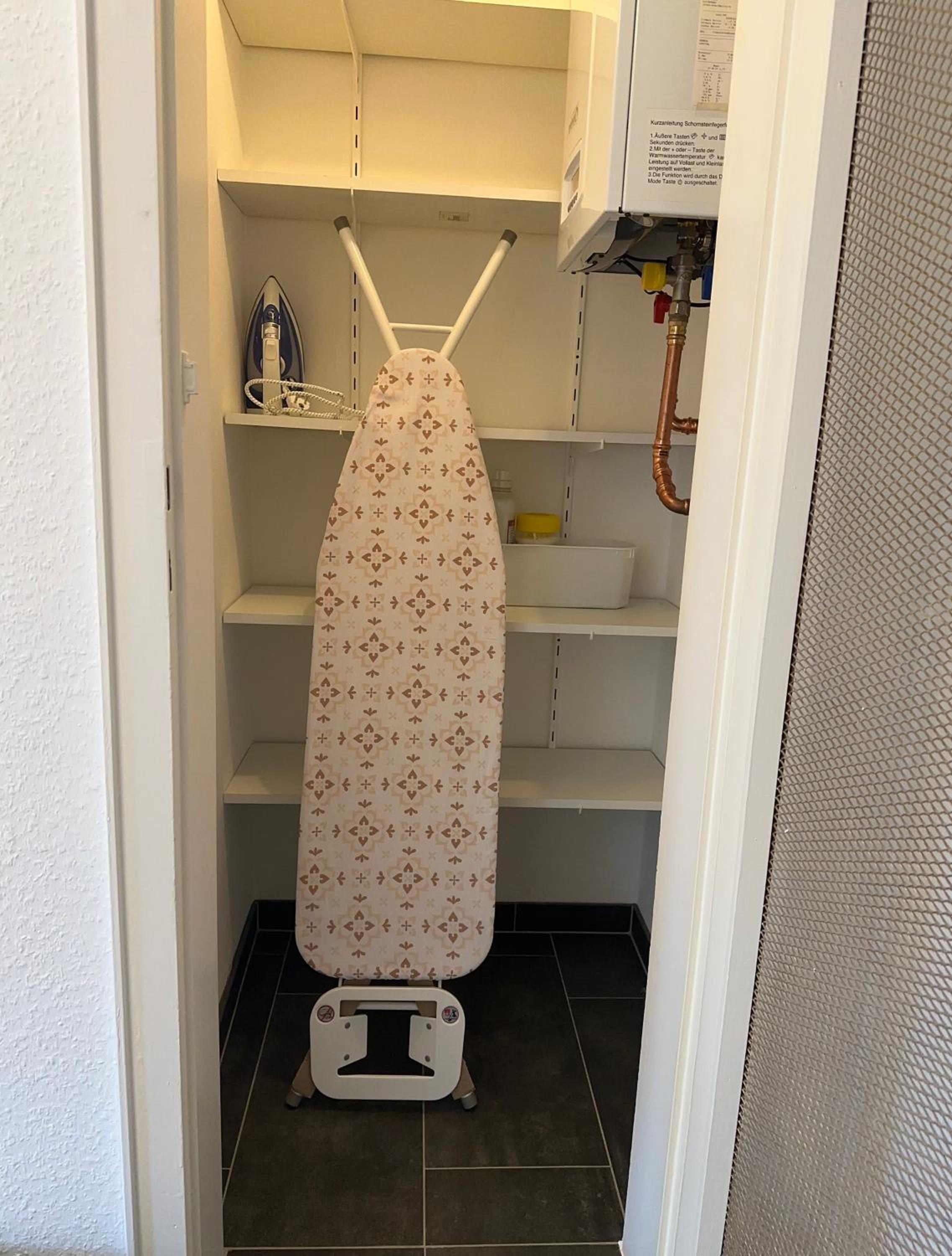 Schönes Apartment 1,5 Zimmer mit Balkon in Frintrop Essen