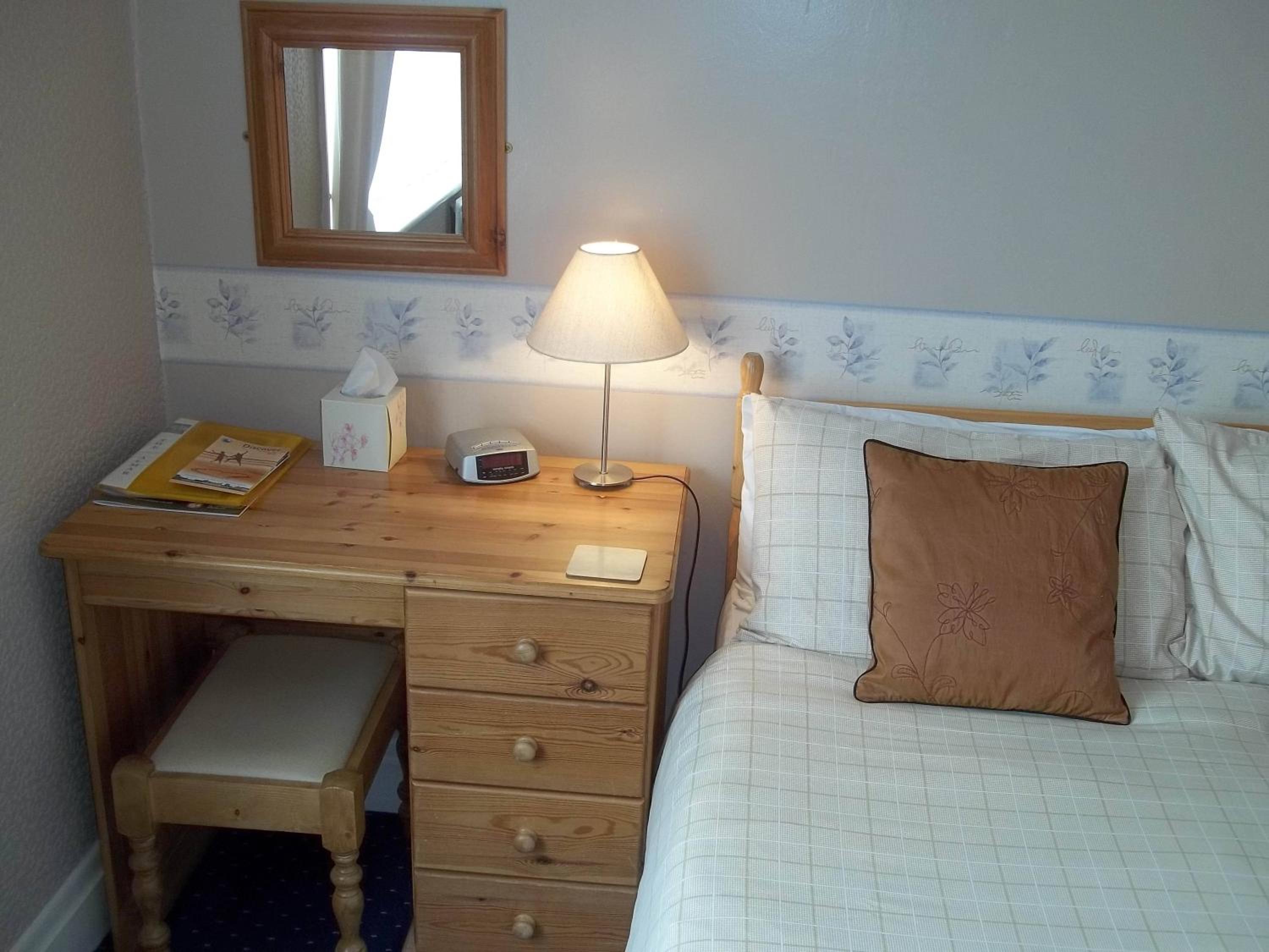Photo 12