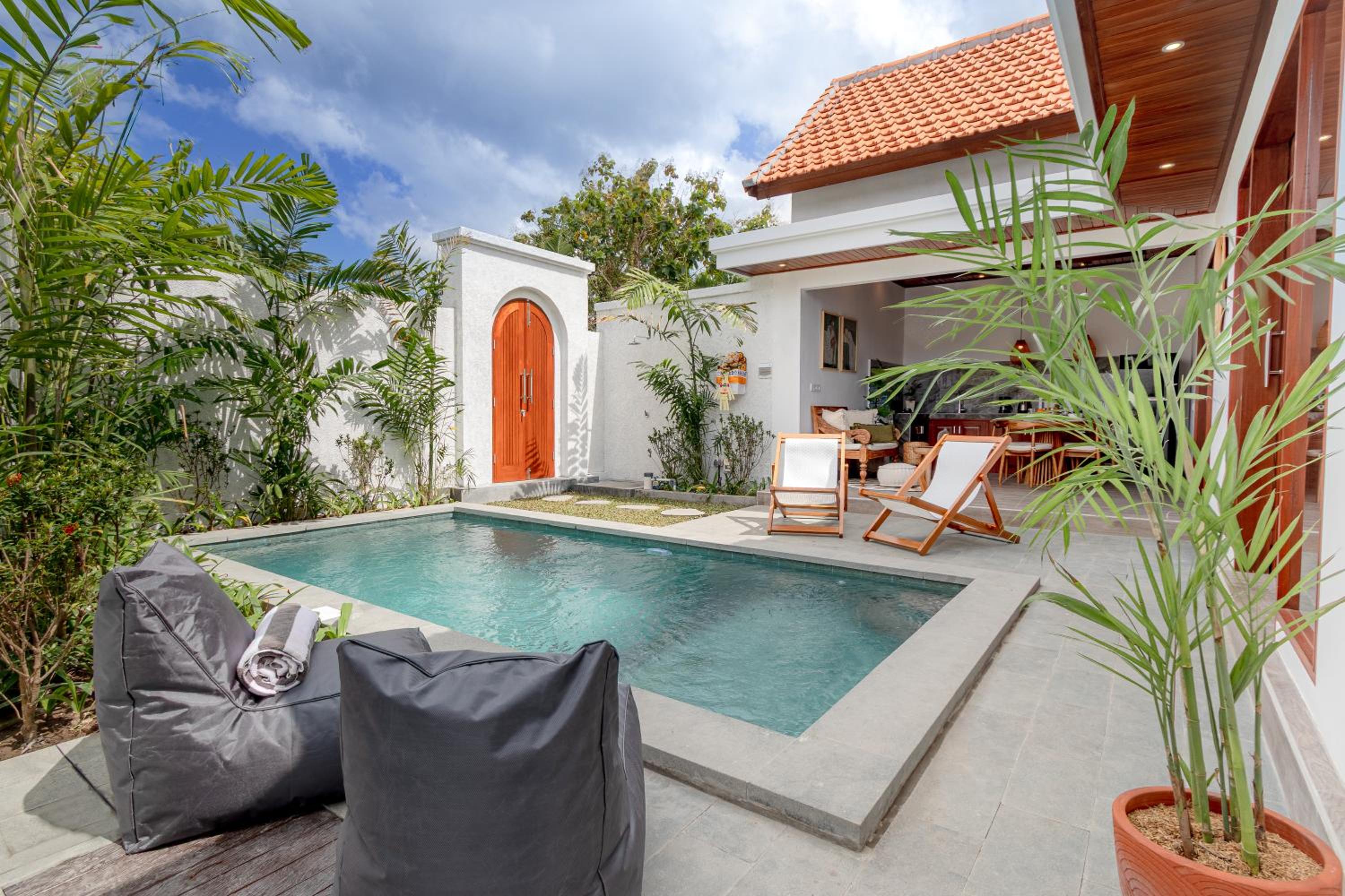 Brand New Villa Prime Location in Canggu - 15 Minutes Walk to the Beach