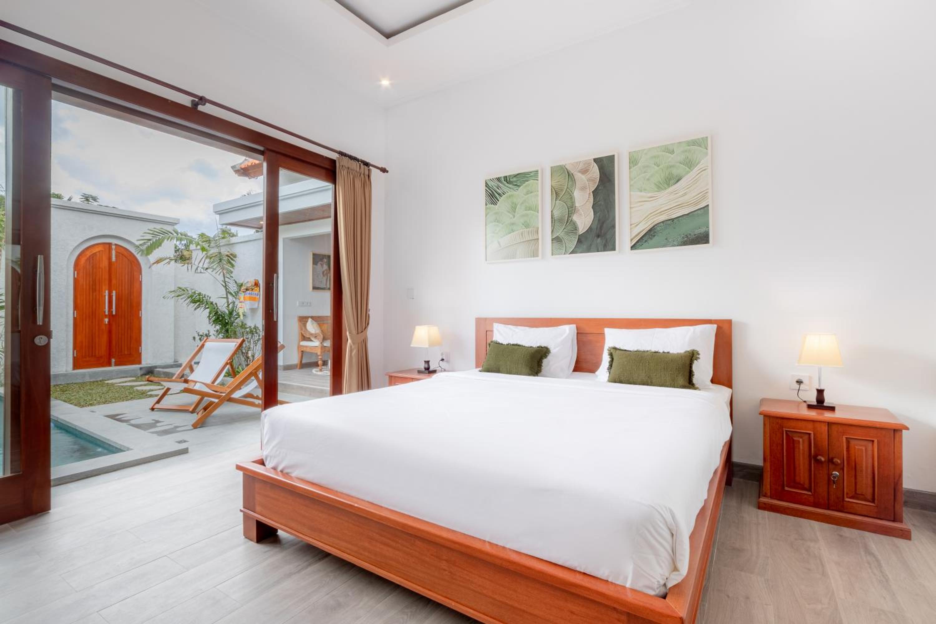 Brand New Villa Prime Location in Canggu - 15 Minutes Walk to the Beach