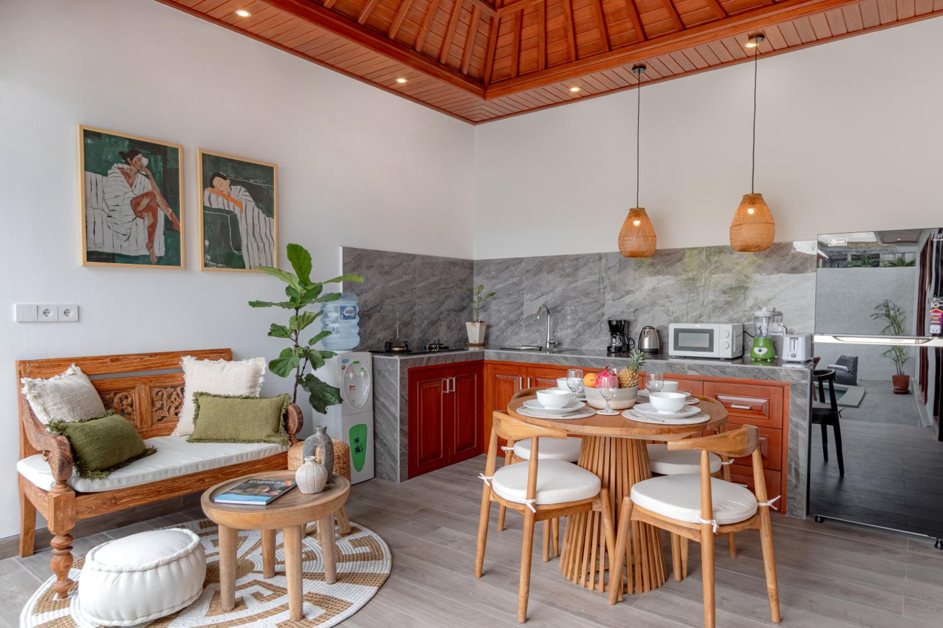 Brand New Villa Prime Location in Canggu - 15 Minutes Walk to the Beach