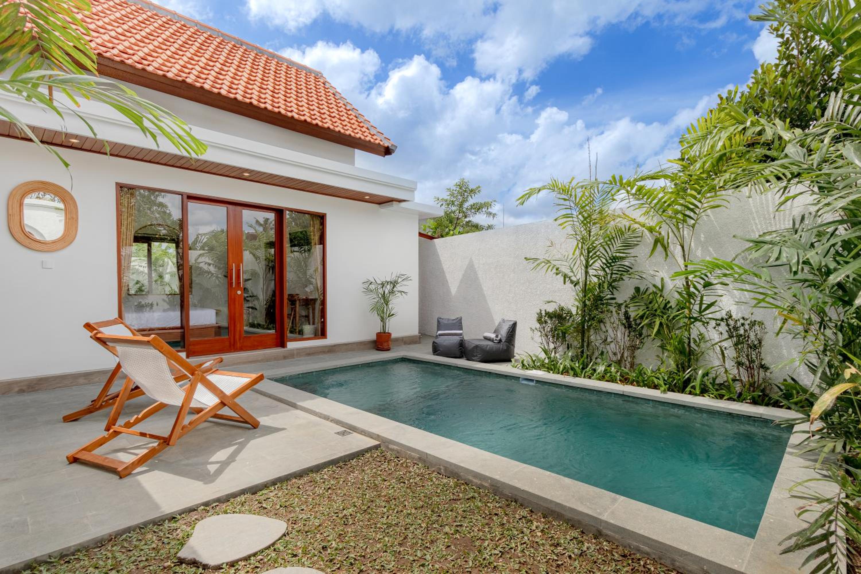 Brand New Villa Prime Location in Canggu - 15 Minutes Walk to the Beach