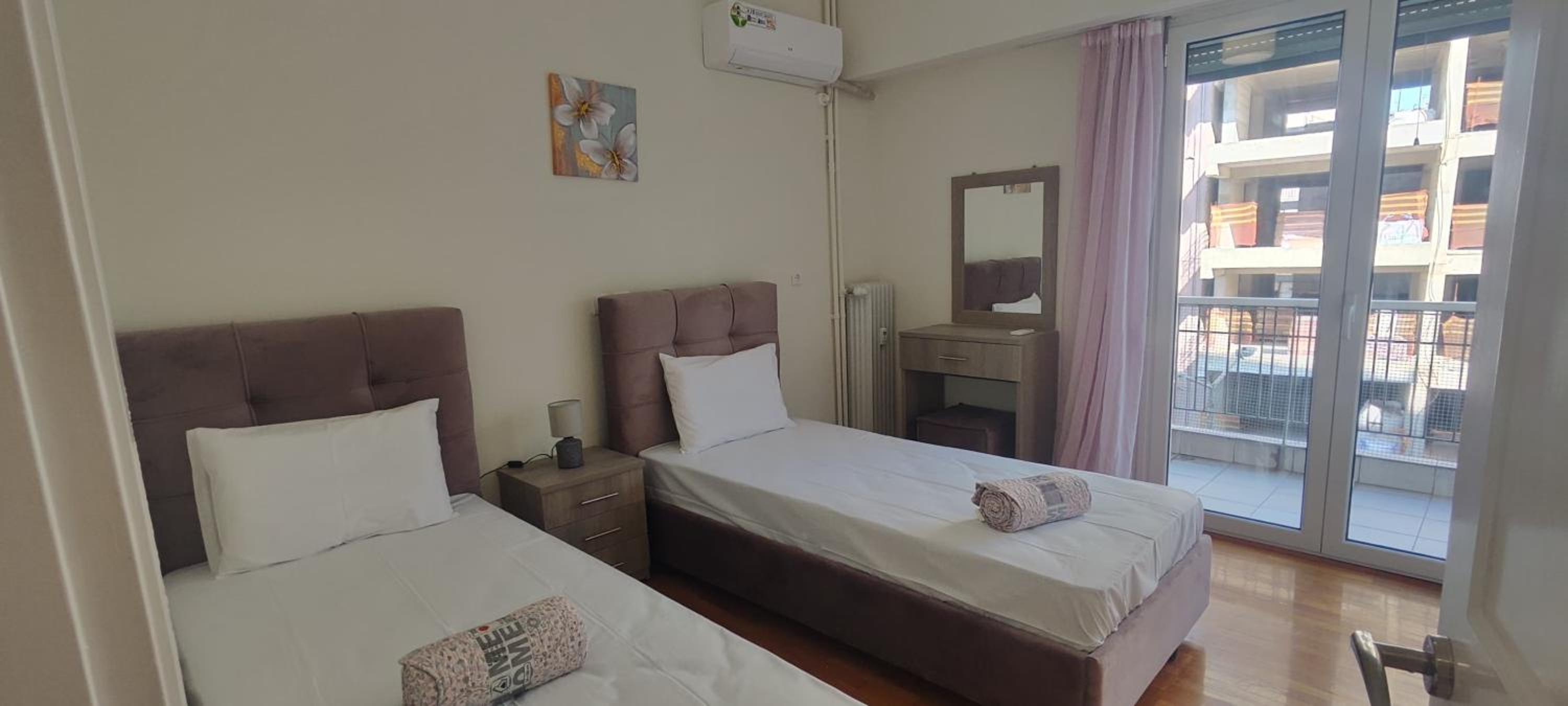 Marina Zeas Apartment for Big Group