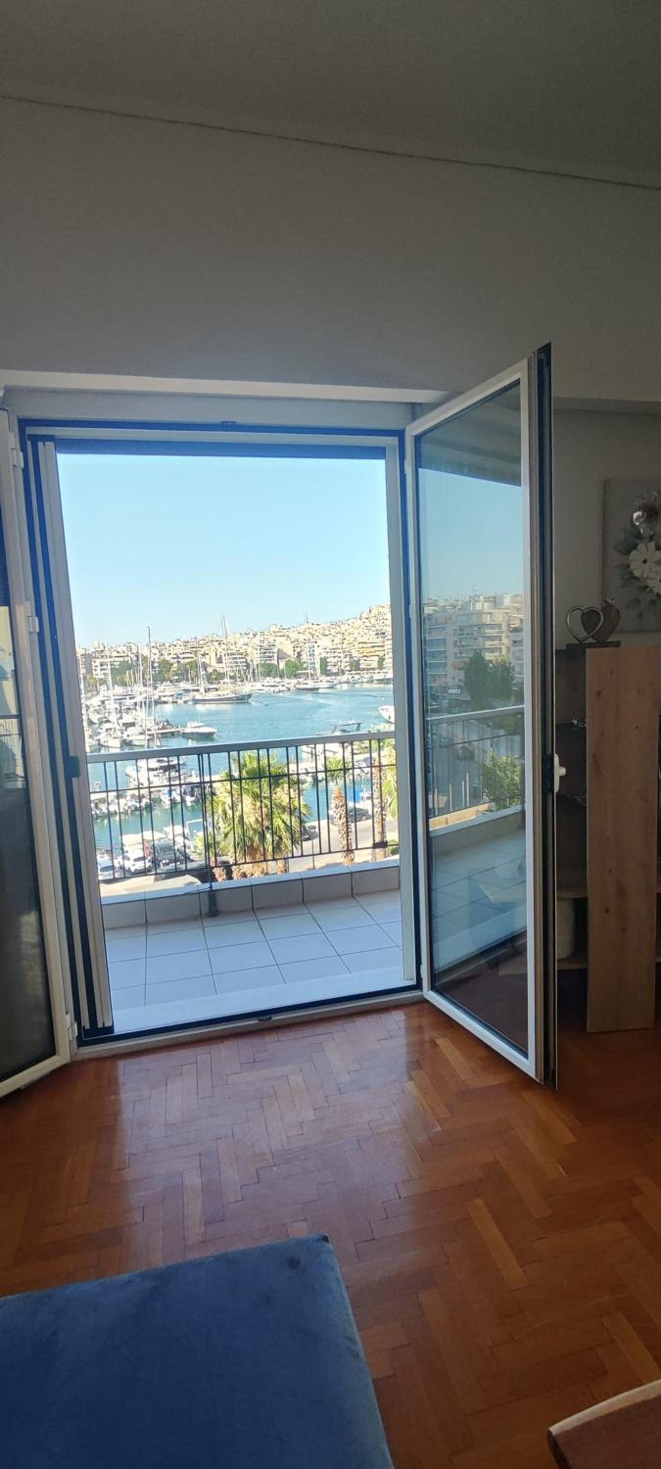 Marina Zeas Apartment for Big Group
