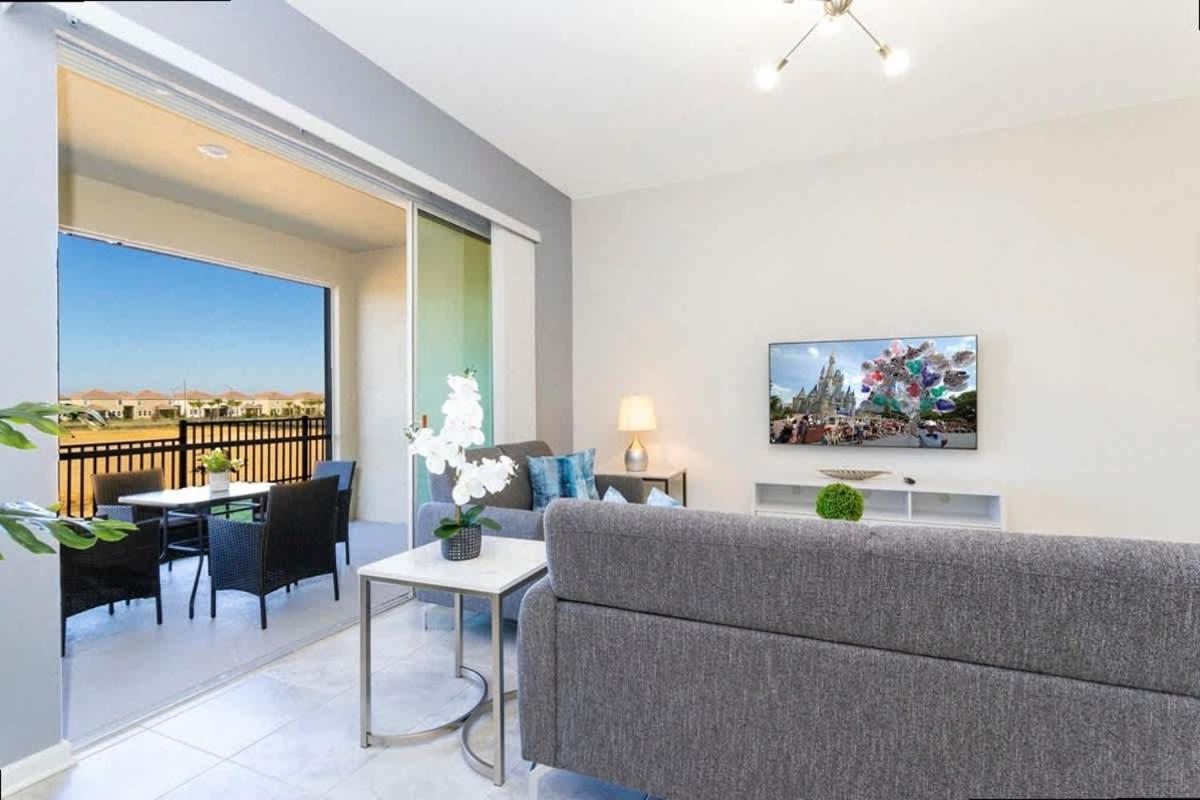 Chic 2Bd Family Retreat with Free Waterpark