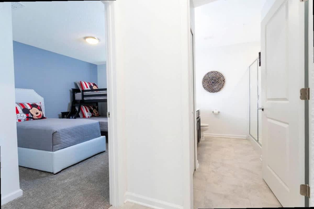 Chic 2Bd Family Retreat with Free Waterpark