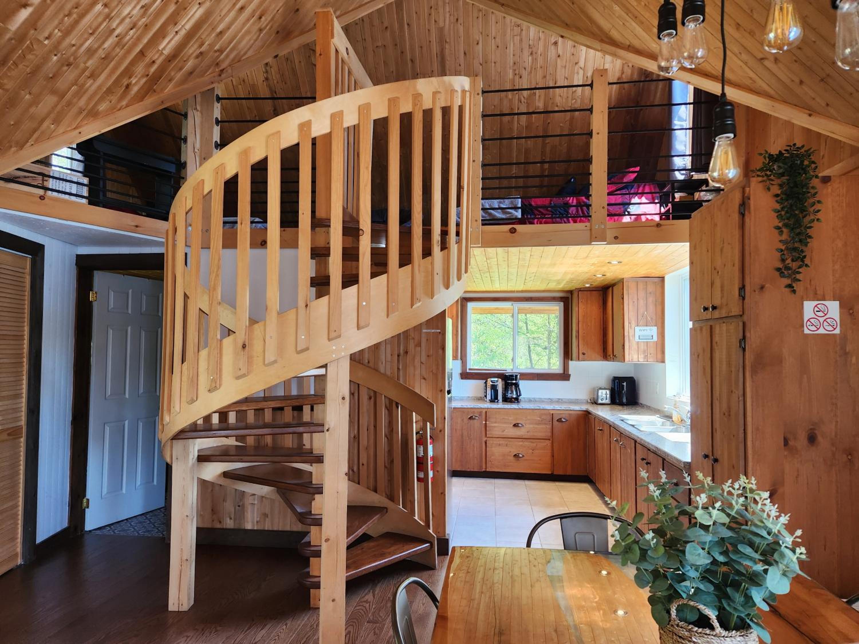 Chalet au bord de l'eau avec spa privé - Mauricie - Portneuf - Québec