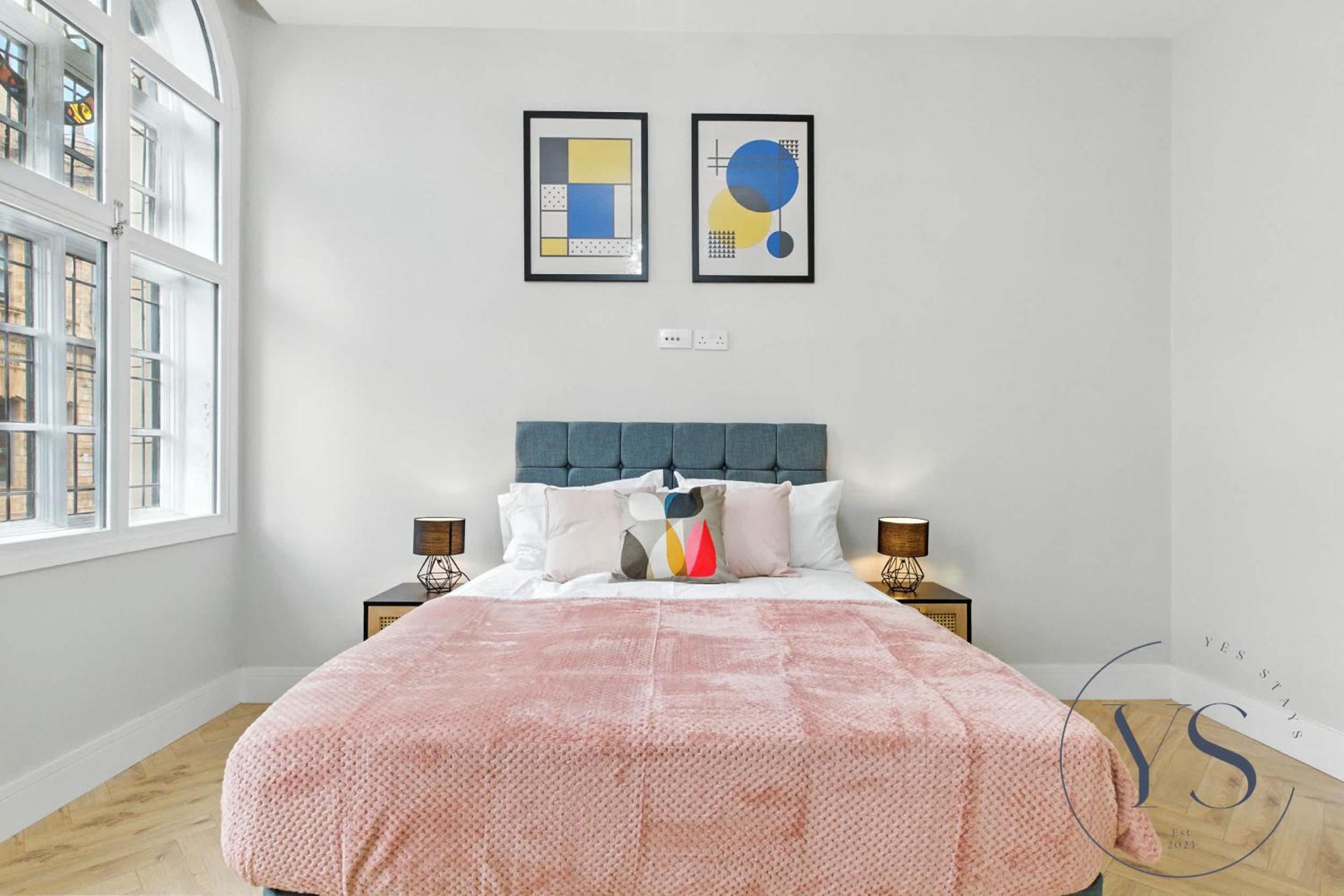 5BR Birmingham Apt with Parking, Arcade Games & Wi-Fi
