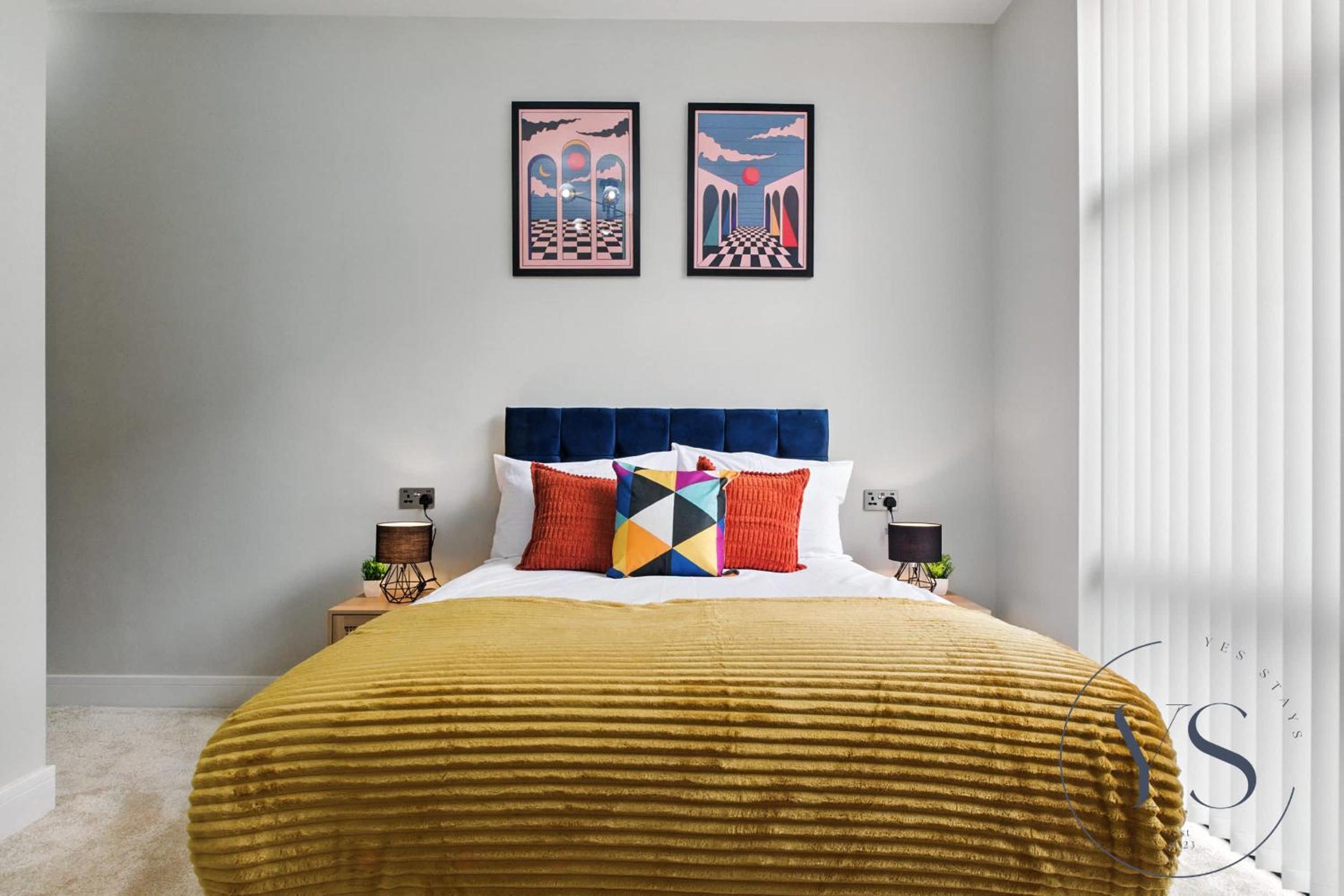 5BR Birmingham Apt with Parking, Arcade Games & Wi-Fi