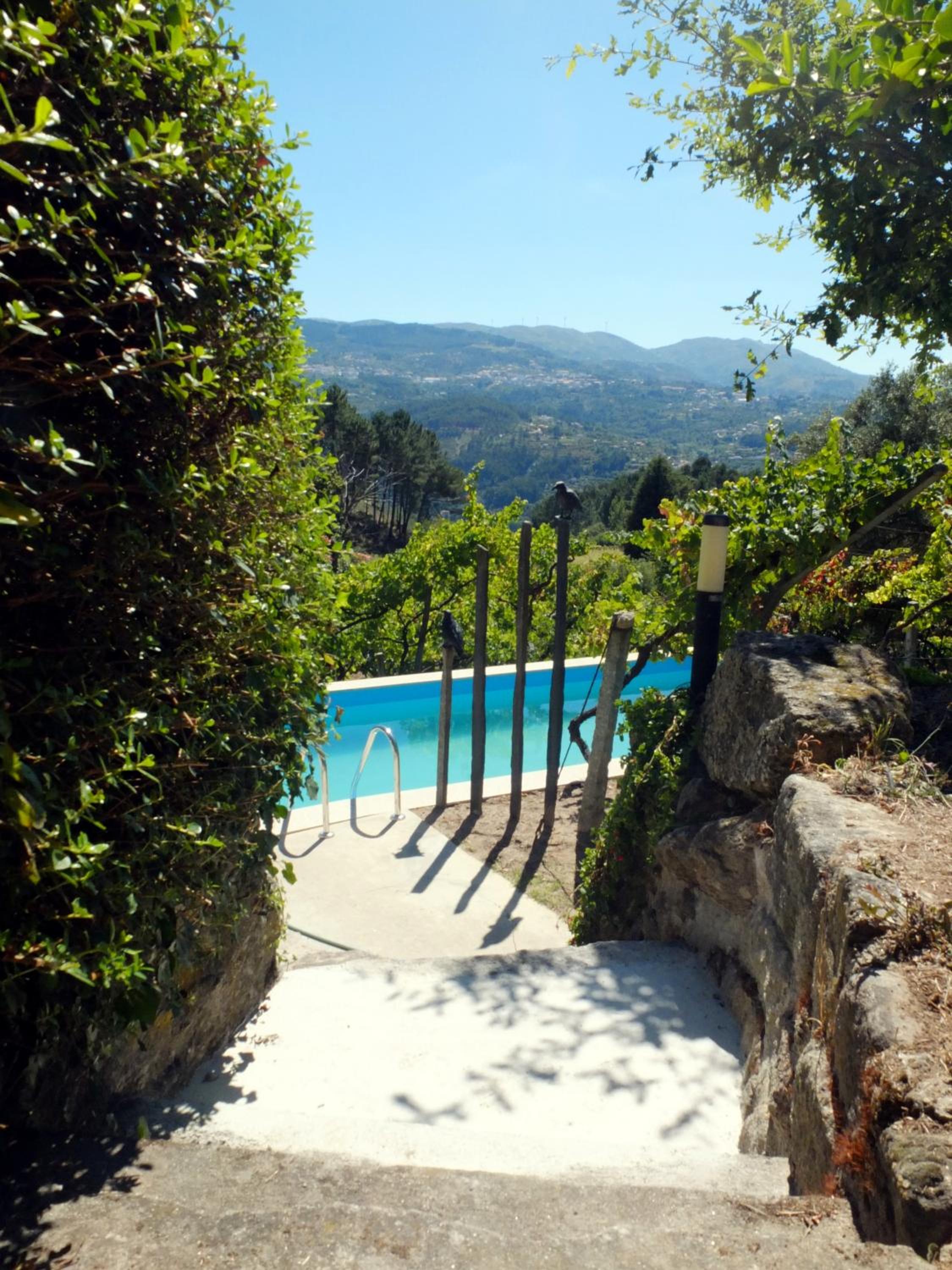 Family Secrets Douro view 3