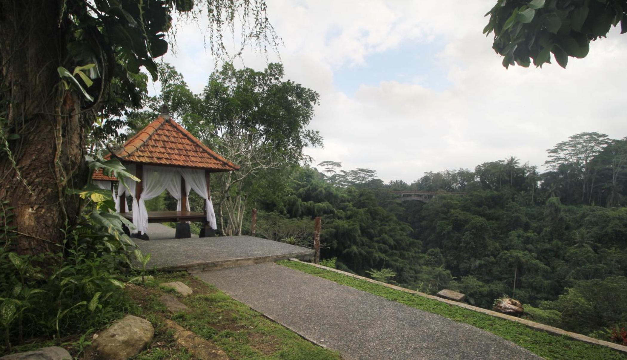 Tanah Wuk Villas