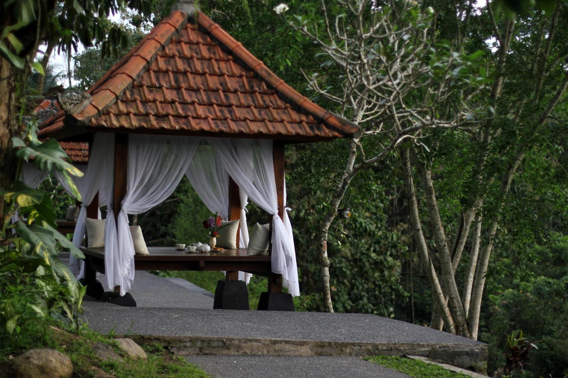 Tanah Wuk Villas