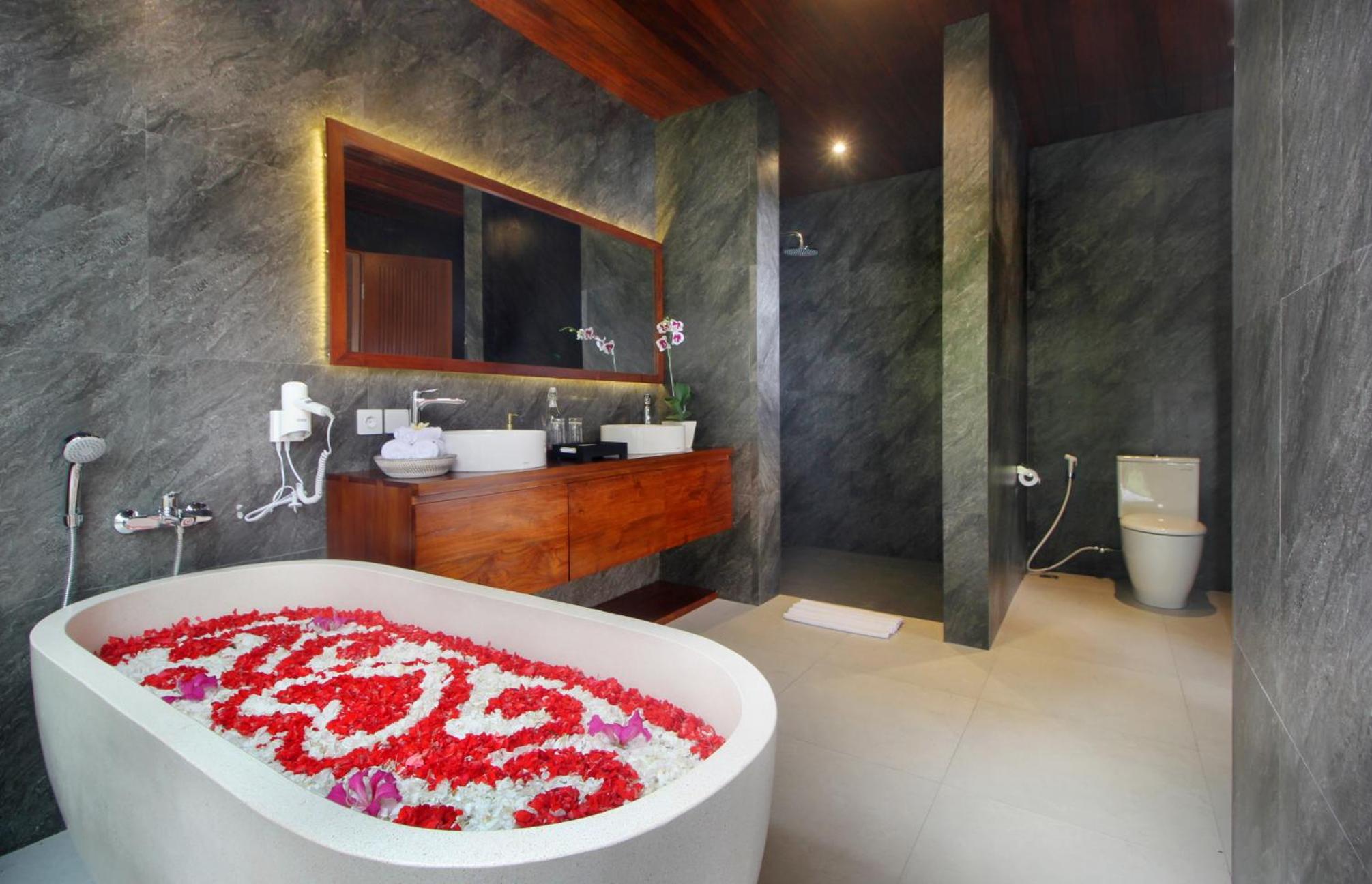 Tanah Wuk Villas