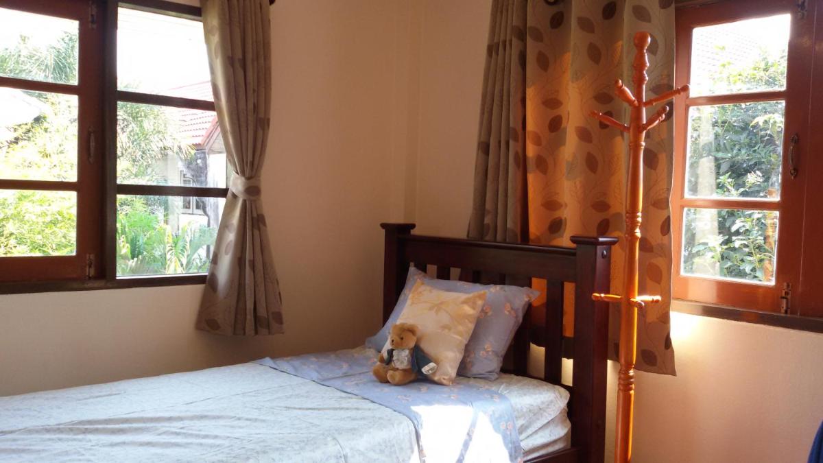 Rimtalay Angsila Guesthouse
