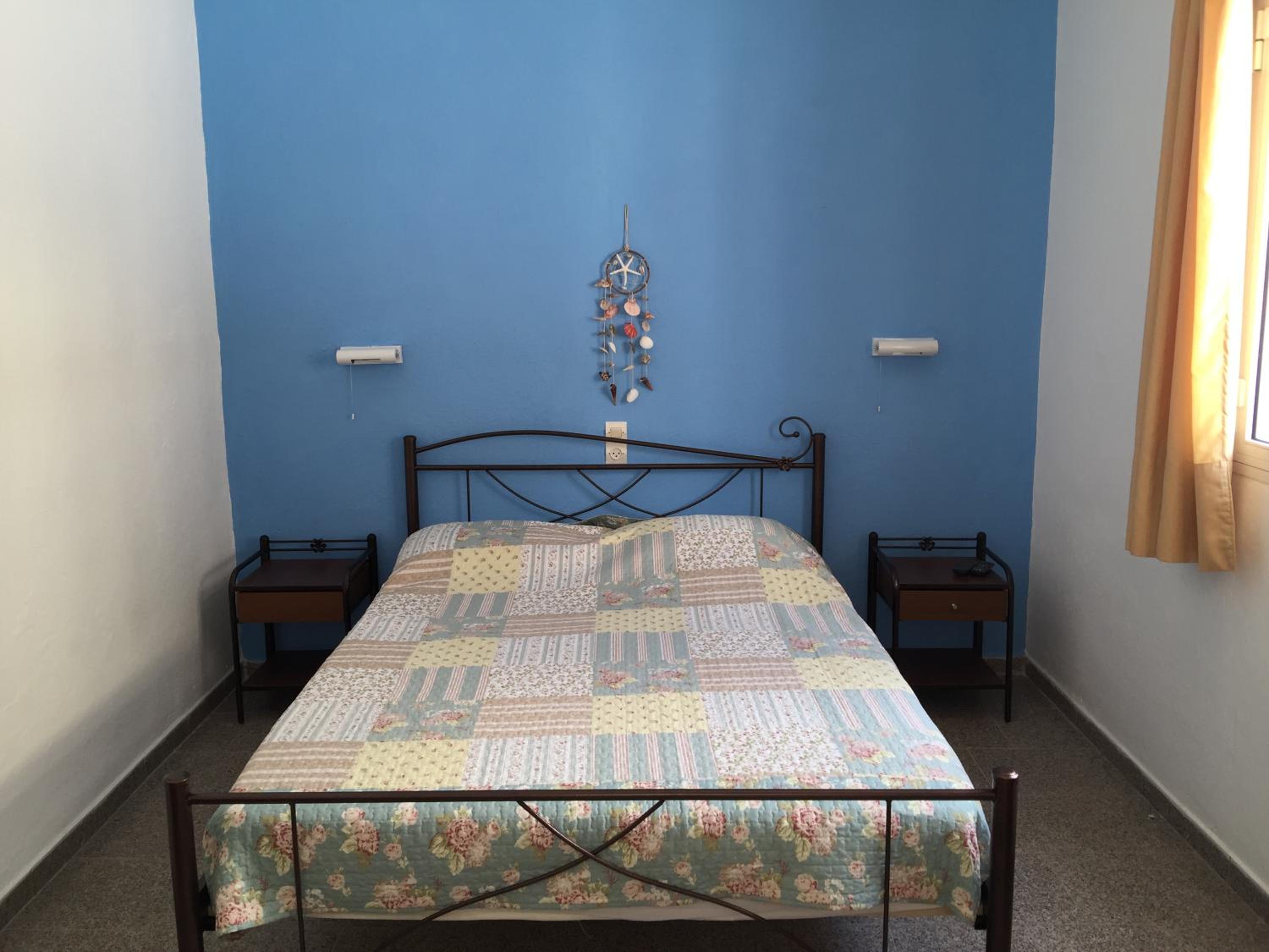 Apostolakis Rooms
